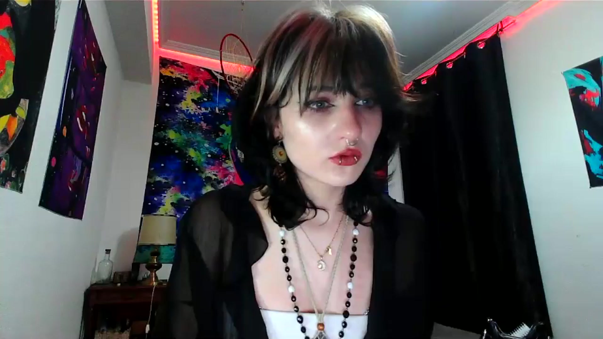 Gallery image thumbnail from Black_Aranya's myfreecams stream on, 01/18/2025, 16:00 image 1 of 20