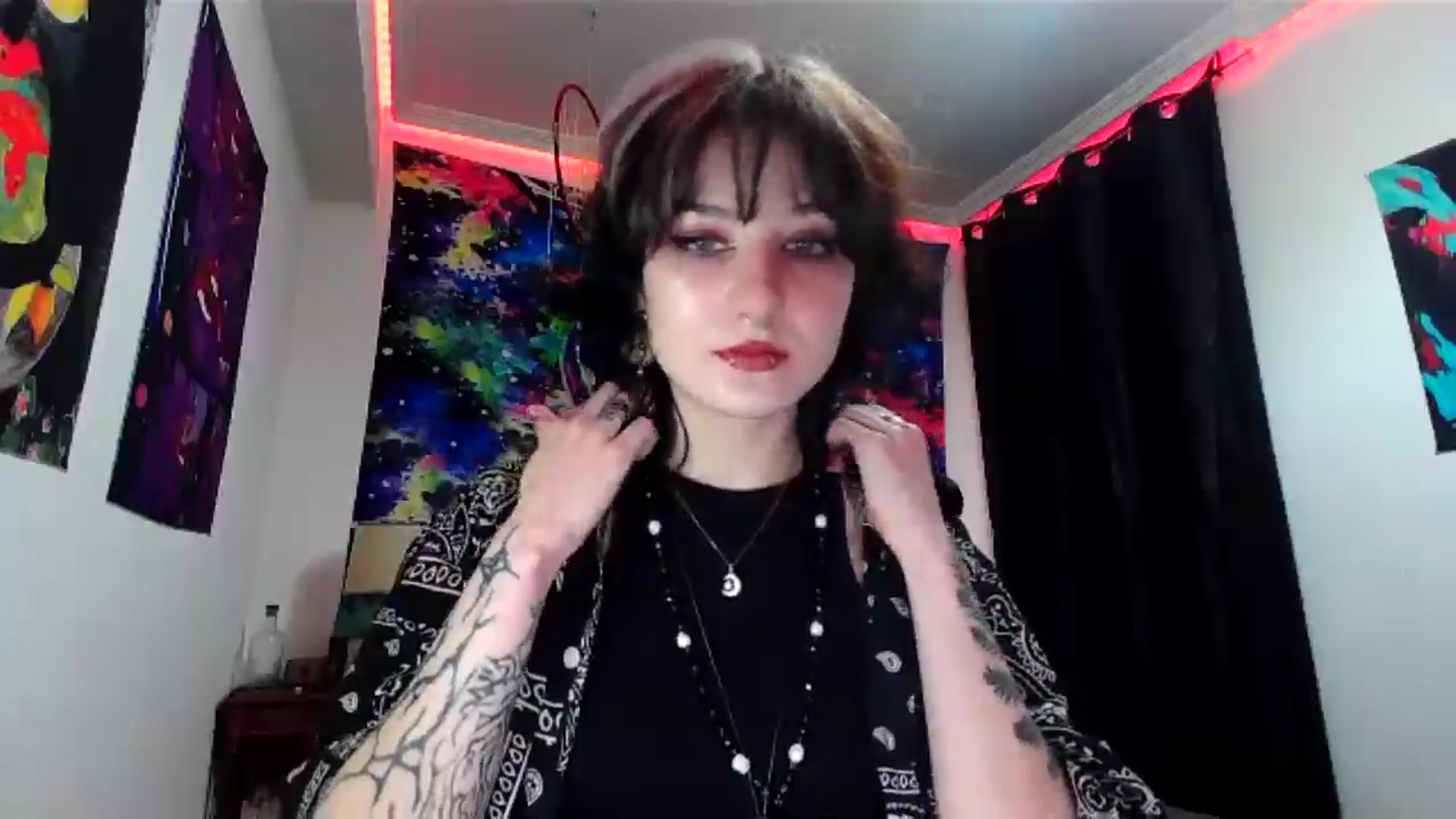Gallery image thumbnail from Black_Aranya's myfreecams stream on, 01/20/2025, 12:36 image 2 of 20
