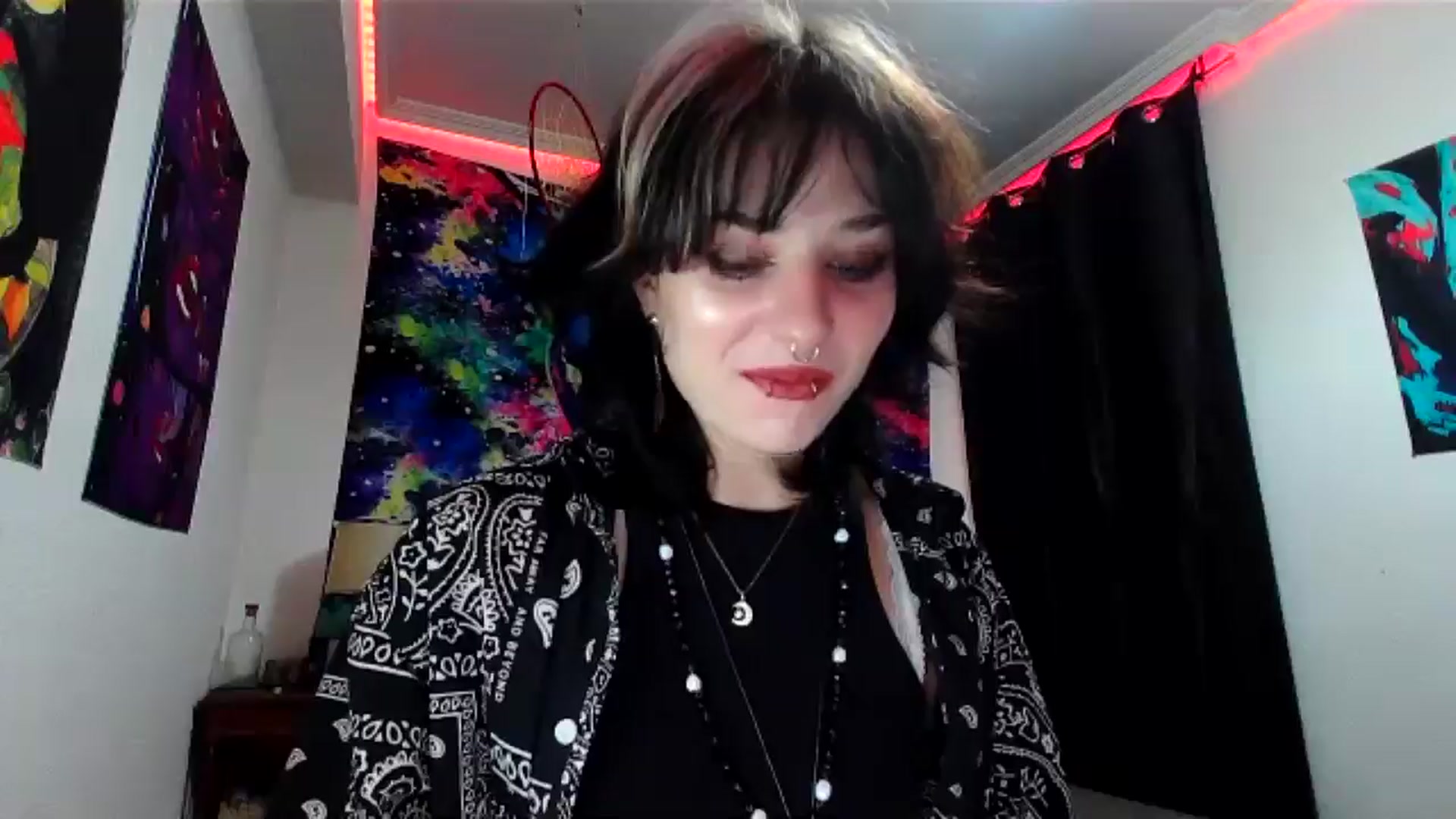 Gallery image thumbnail from Black_Aranya's myfreecams stream on, 01/20/2025, 12:36 image 7 of 20