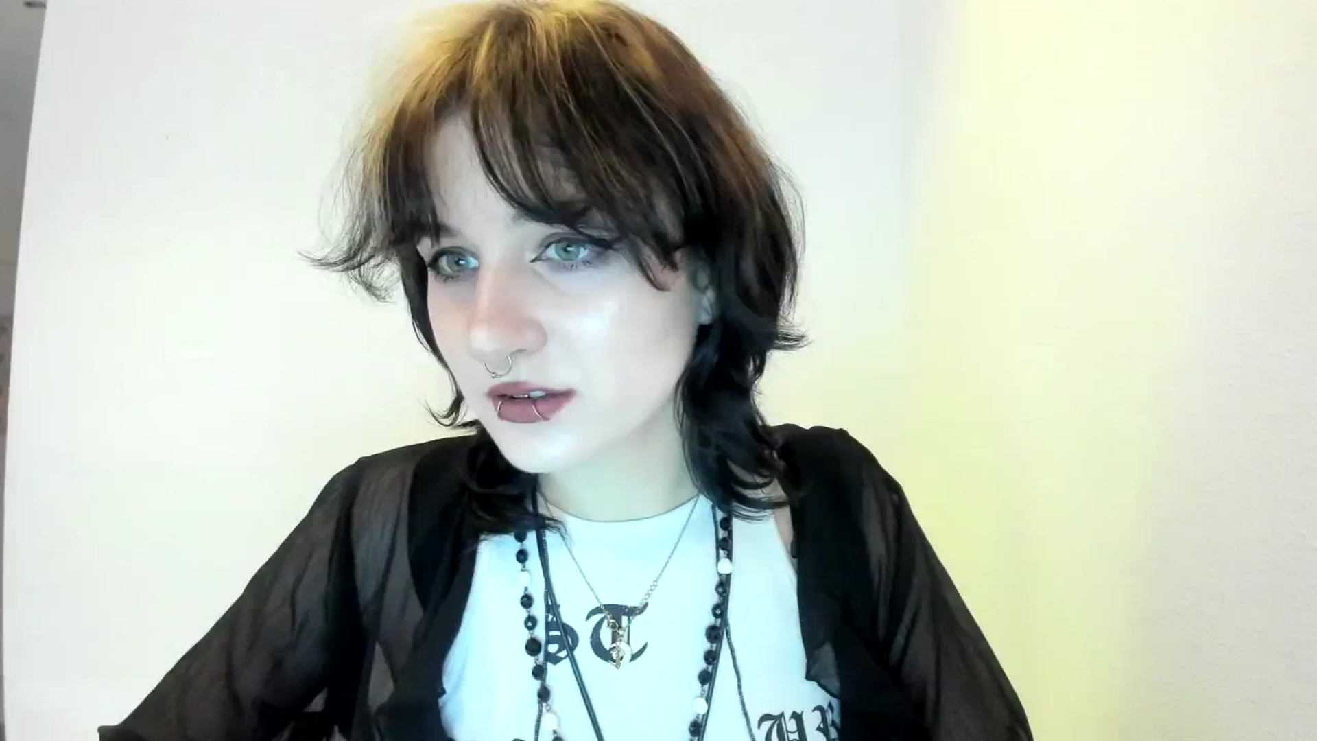 Gallery image thumbnail from Black_Aranya's myfreecams stream on, 01/23/2025, 13:39 image 5 of 20