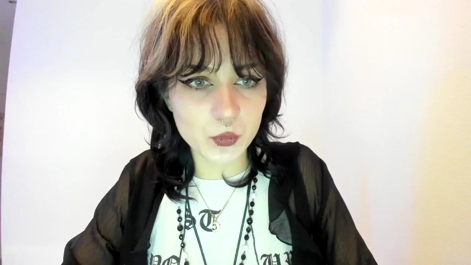 Gallery image thumbnail from Black_Aranya's myfreecams stream on, 01/23/2025, 13:39 image 19 of 20