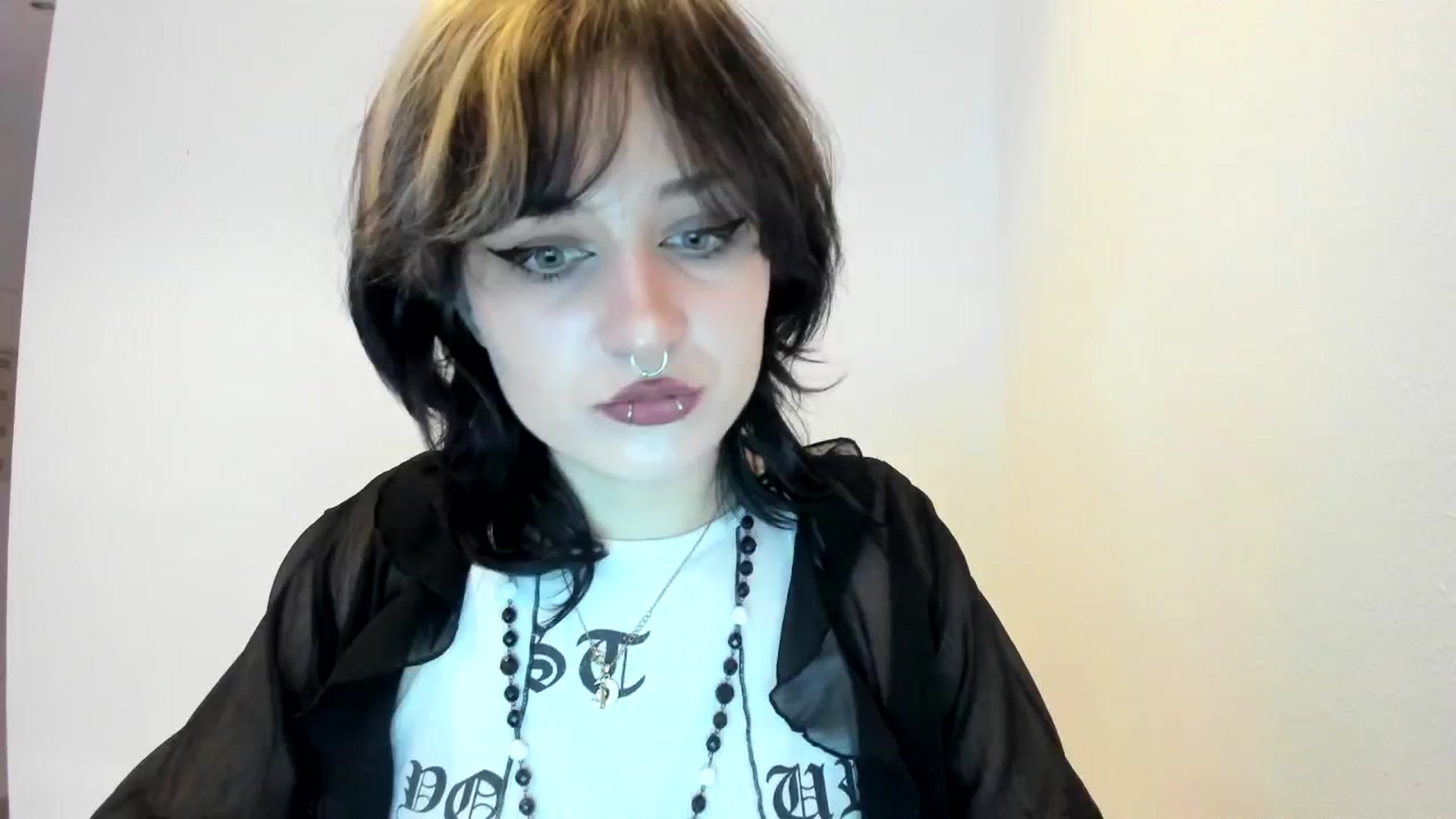 Gallery image thumbnail from Black_Aranya's myfreecams stream on, 01/23/2025, 15:27 image 6 of 20