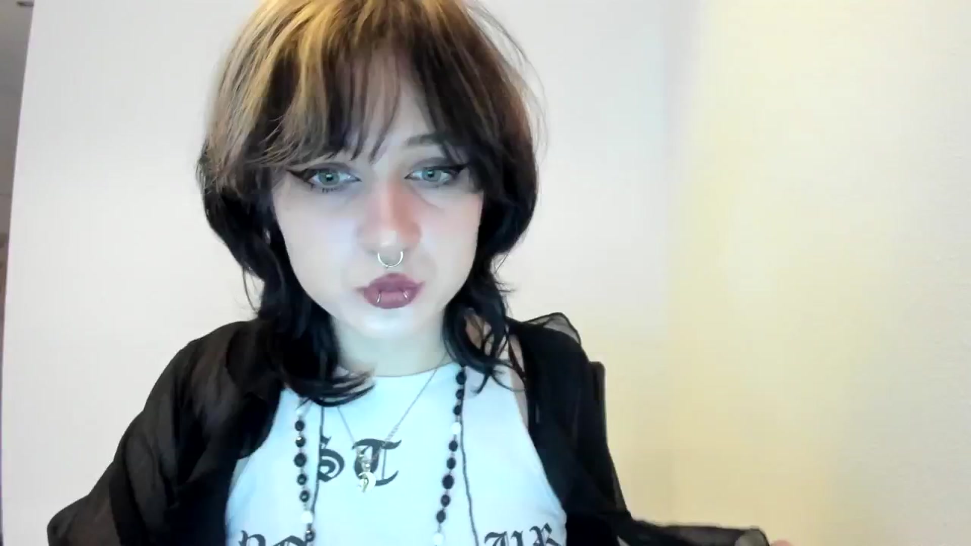 Gallery image thumbnail from Black_Aranya's myfreecams stream on, 01/23/2025, 15:27 image 11 of 20