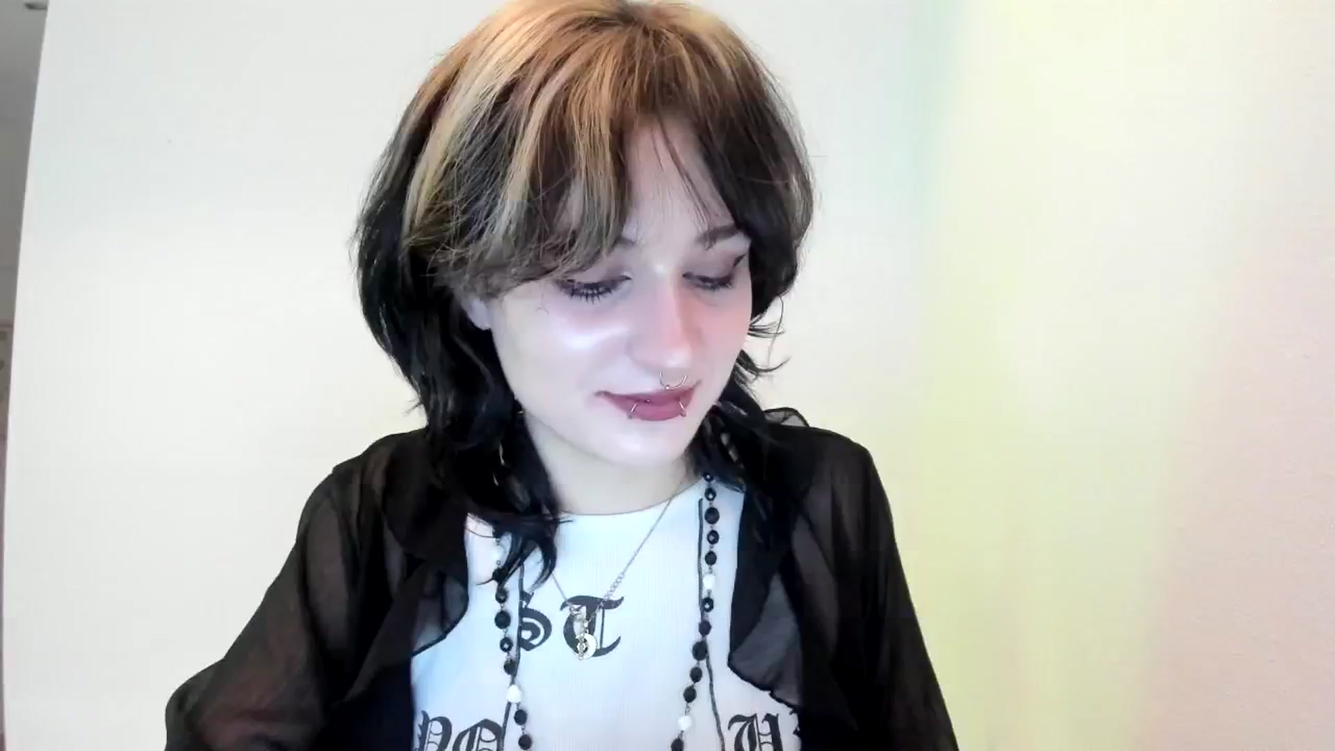 Gallery image thumbnail from Black_Aranya's myfreecams stream on, 01/23/2025, 15:27 image 4 of 20