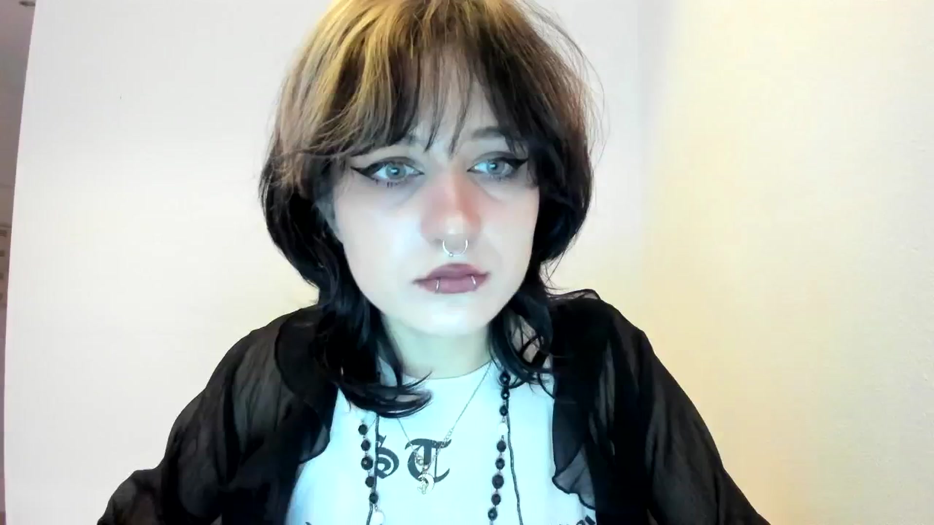 Gallery image thumbnail from Black_Aranya's myfreecams stream on, 01/23/2025, 15:27 image 12 of 20