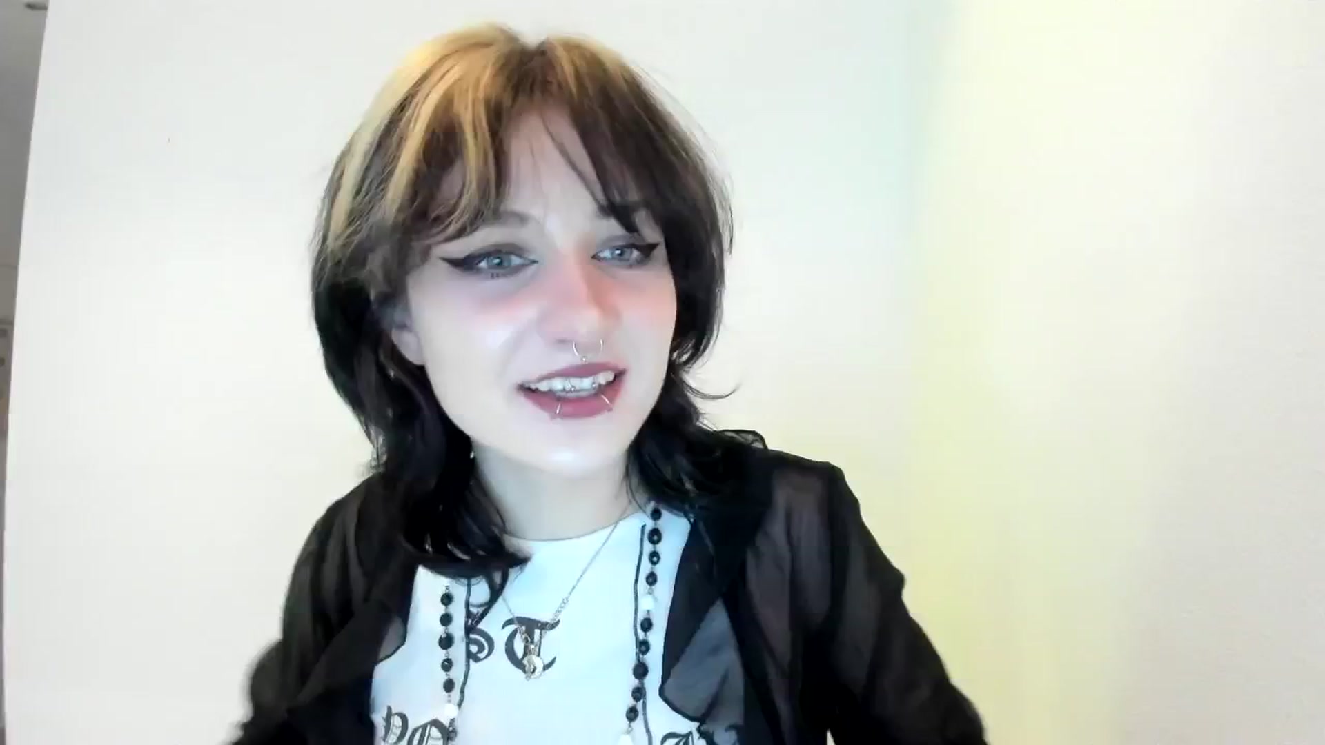 Gallery image thumbnail from Black_Aranya's myfreecams stream on, 01/23/2025, 15:27 image 5 of 20