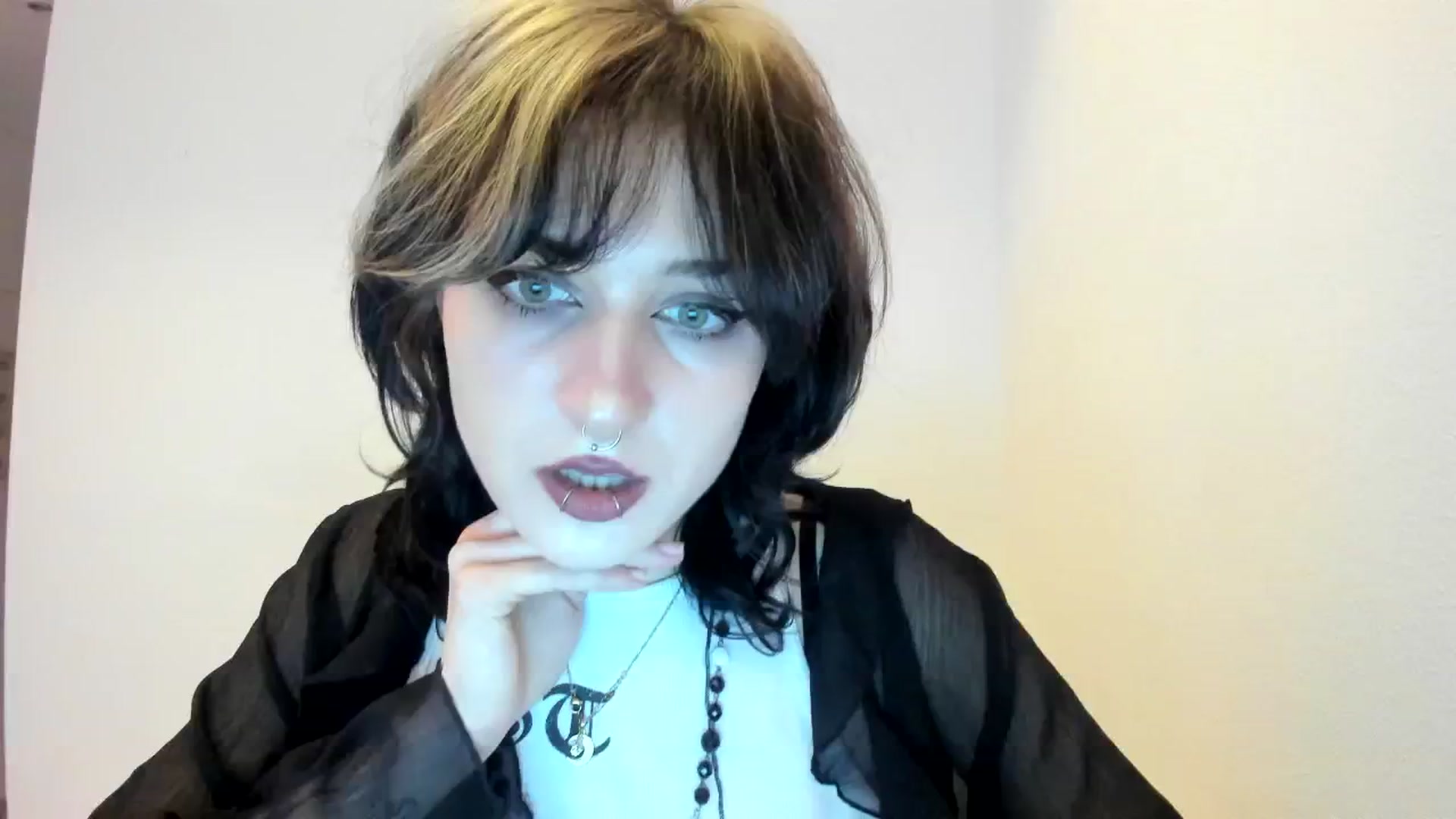 Gallery image thumbnail from Black_Aranya's myfreecams stream on, 01/23/2025, 16:36 image 1 of 20