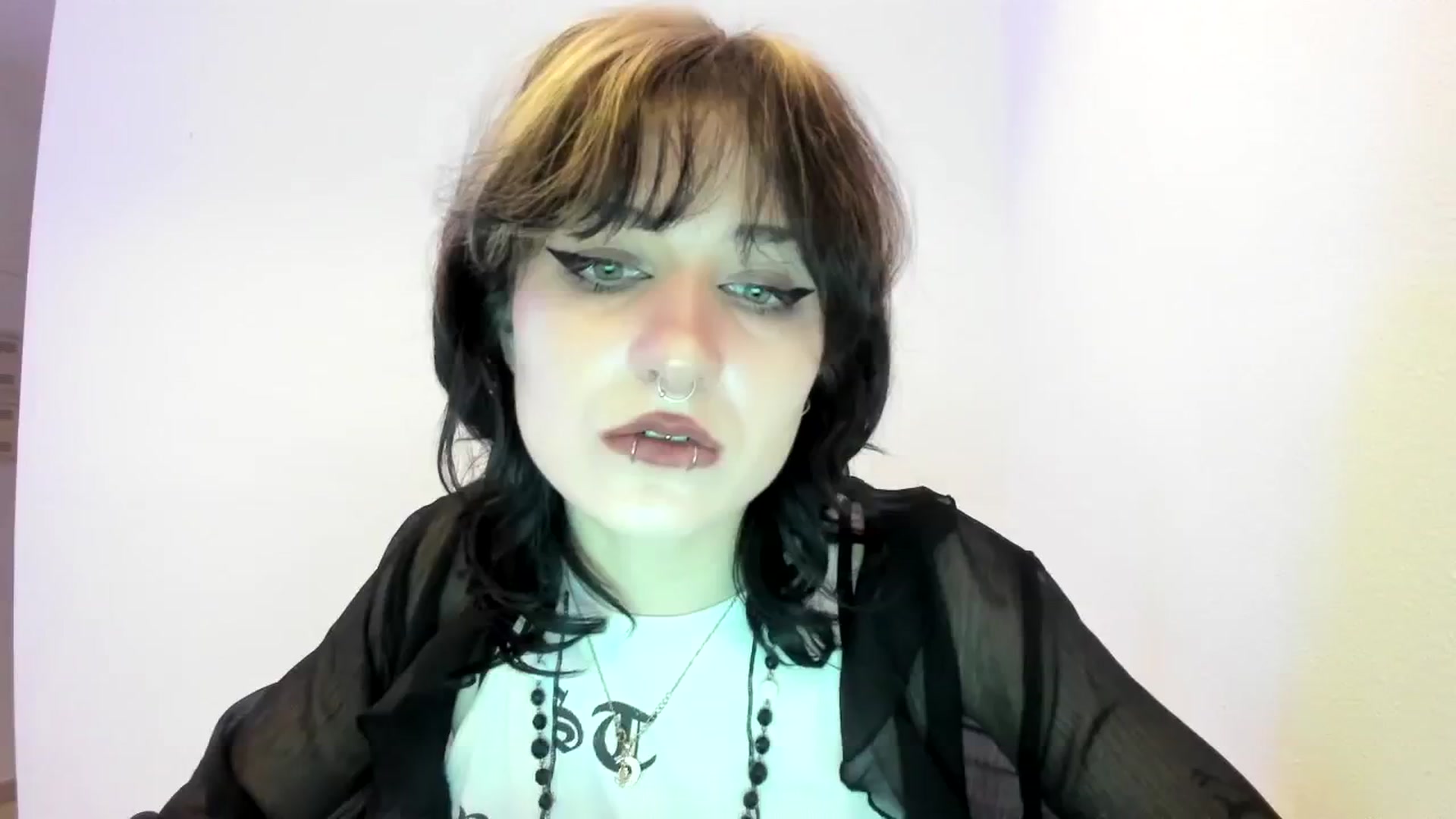 Gallery image thumbnail from Black_Aranya's myfreecams stream on, 01/23/2025, 16:36 image 19 of 20