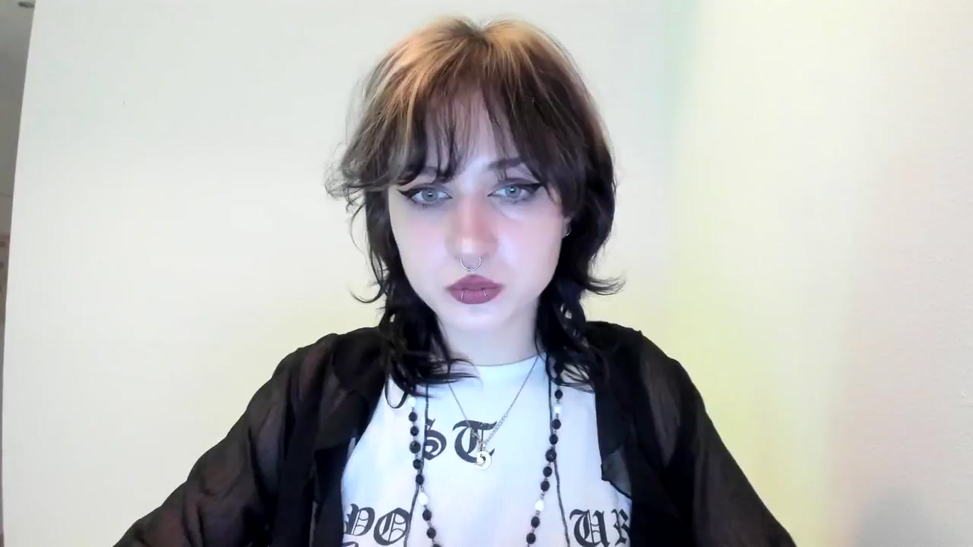 Gallery image thumbnail from Black_Aranya's myfreecams stream on, 01/23/2025, 16:36 image 5 of 20