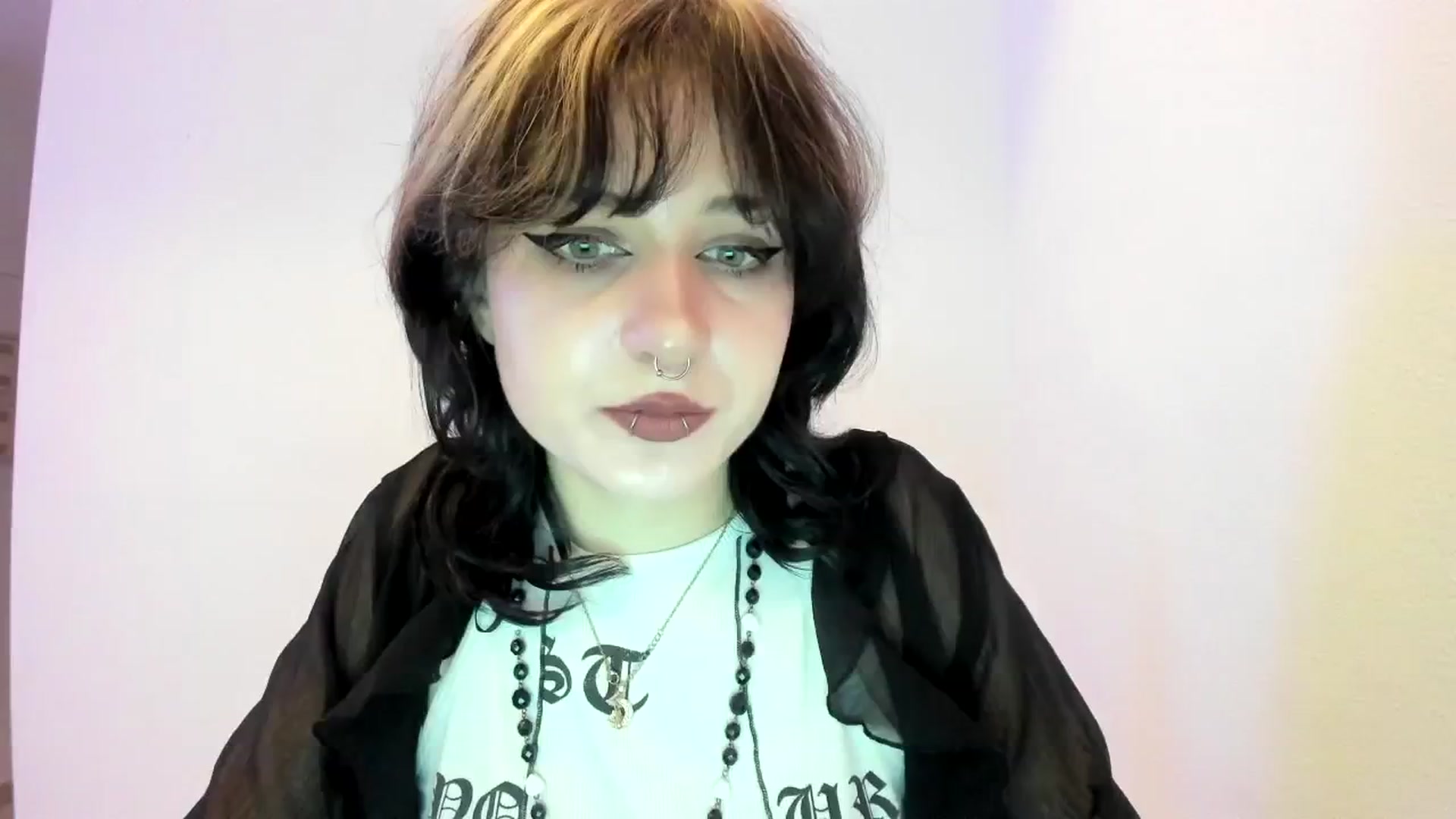 Gallery image thumbnail from Black_Aranya's myfreecams stream on, 01/23/2025, 16:36 image 14 of 20