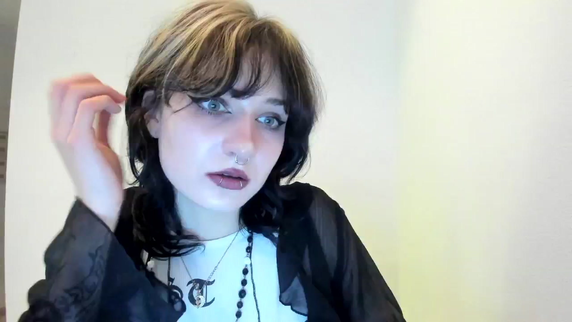 Gallery image thumbnail from Black_Aranya's myfreecams stream on, 01/23/2025, 16:36 image 13 of 20
