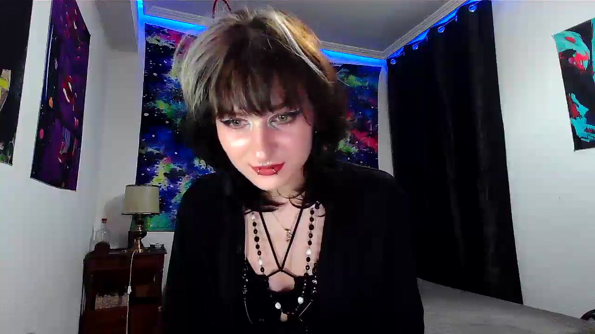 Gallery image thumbnail from Black_Aranya's myfreecams stream on, 01/28/2025, 18:35 image 17 of 20