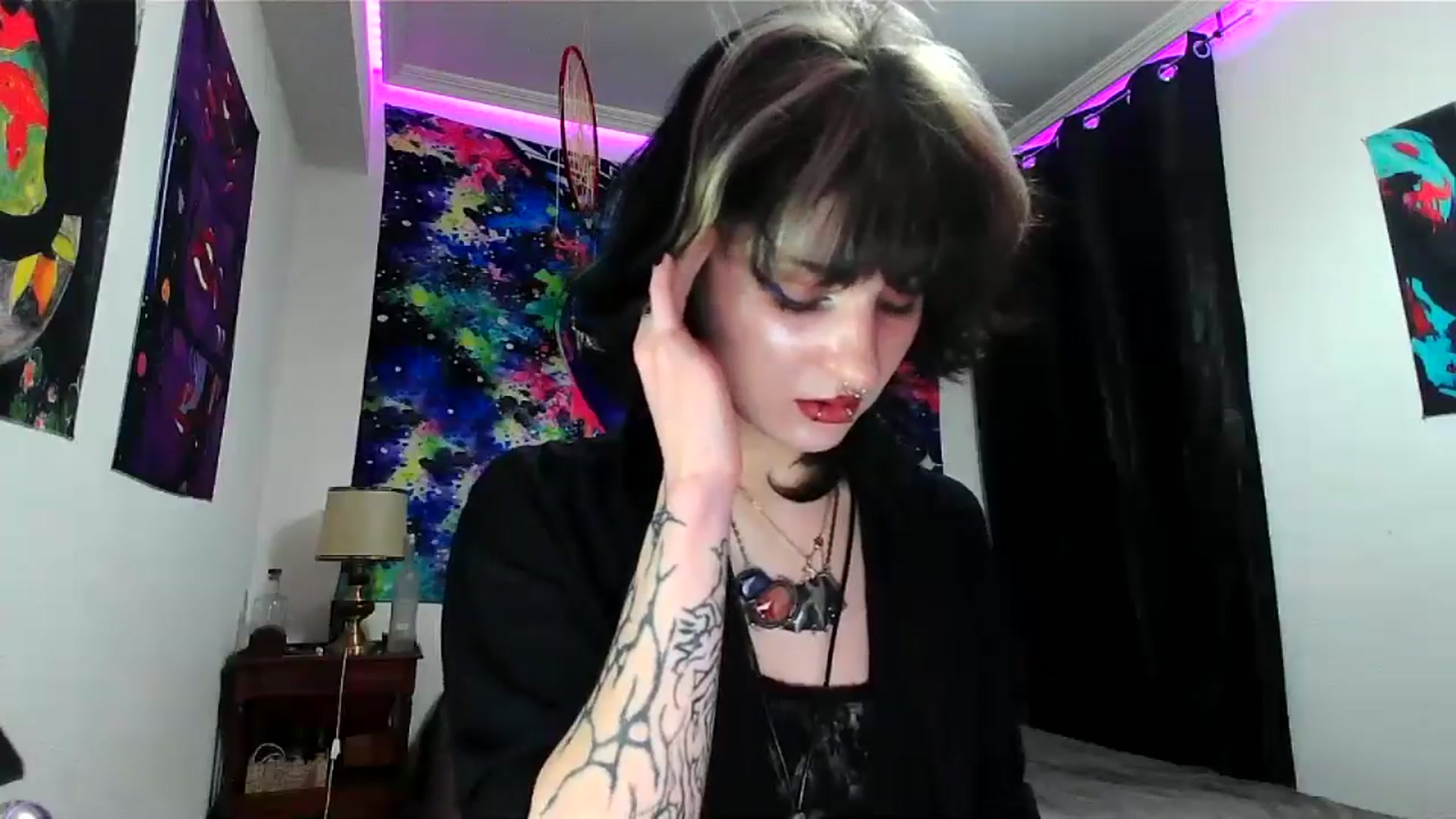 Gallery image thumbnail from Black_Aranya's myfreecams stream on, 01/29/2025, 17:43 image 13 of 20