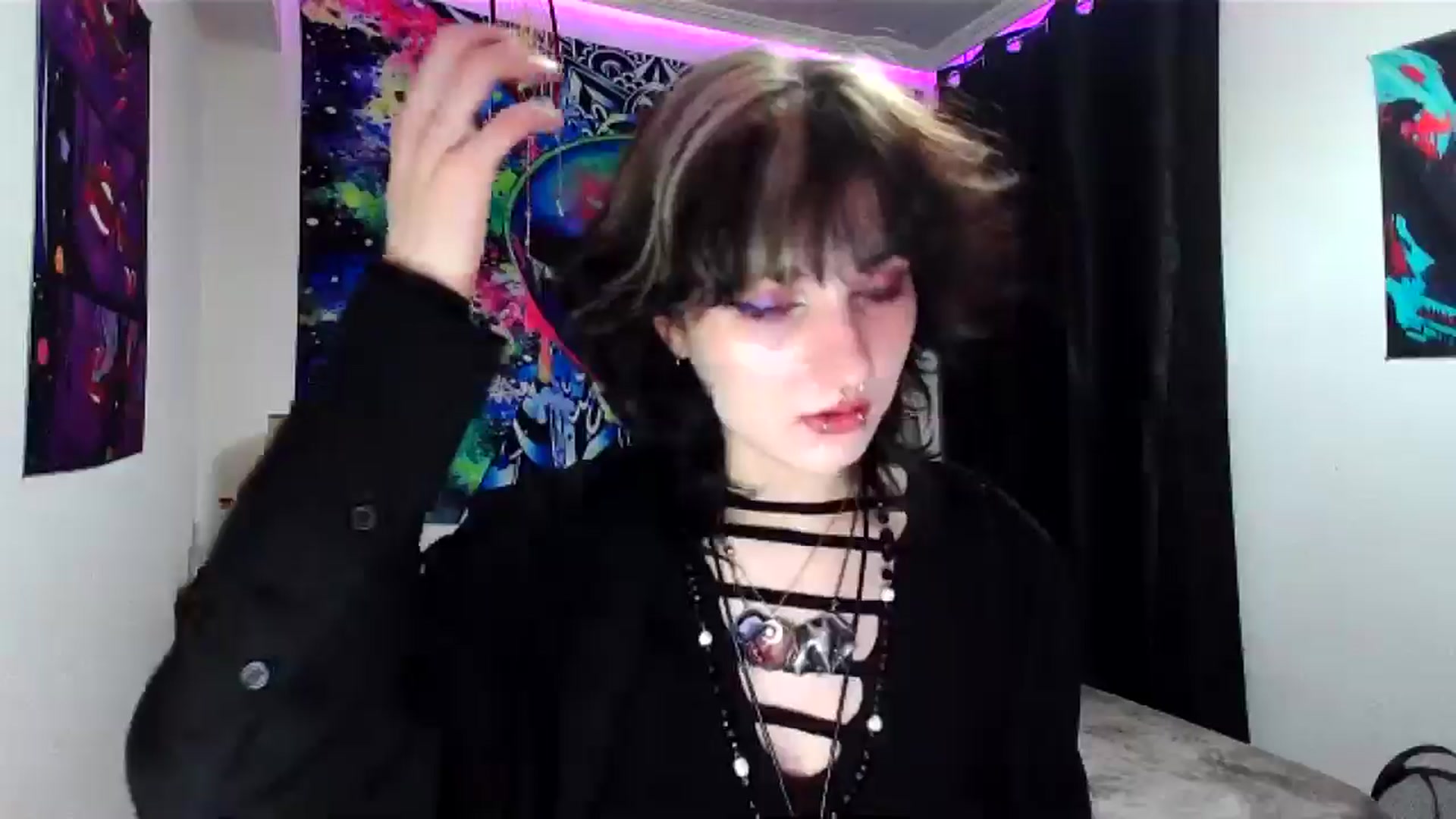 Gallery image thumbnail from Black_Aranya's myfreecams stream on, 02/01/2025, 18:43 image 4 of 20