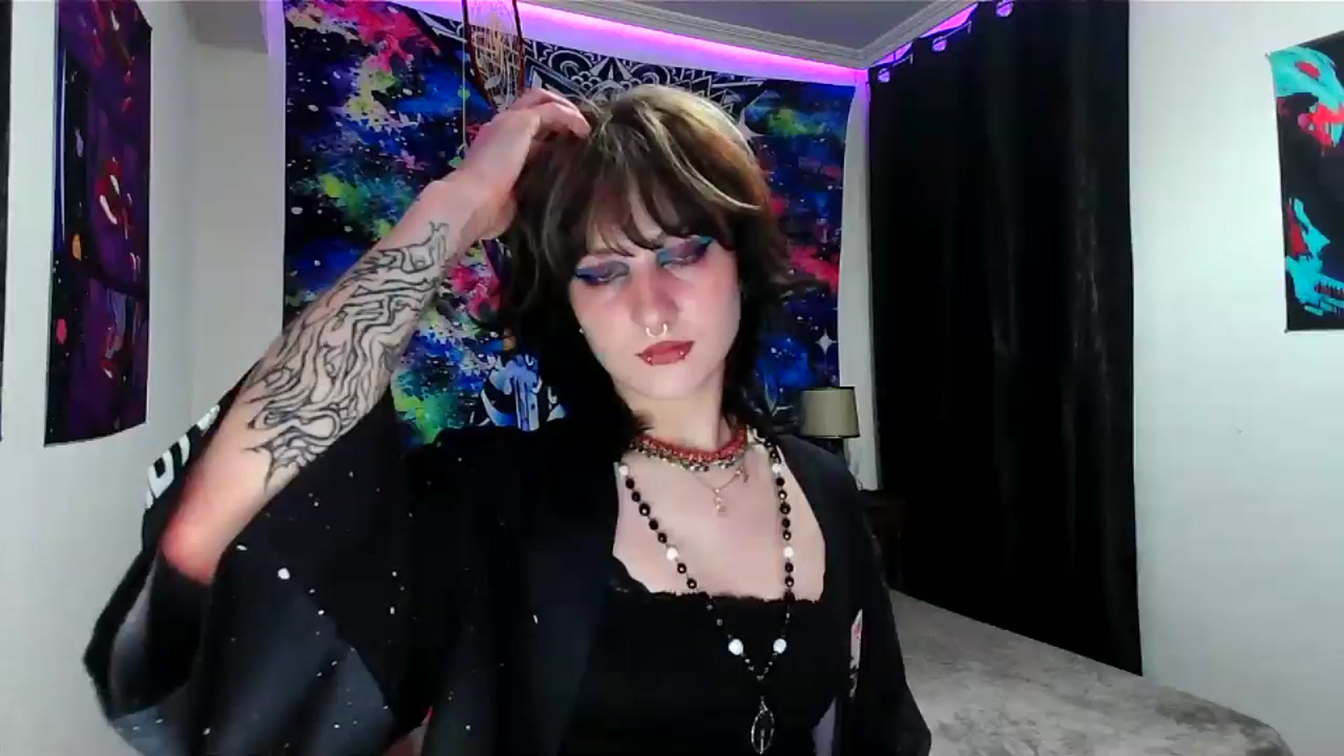 Gallery image thumbnail from Black_Aranya's myfreecams stream on, 02/03/2025, 17:42 image 15 of 20