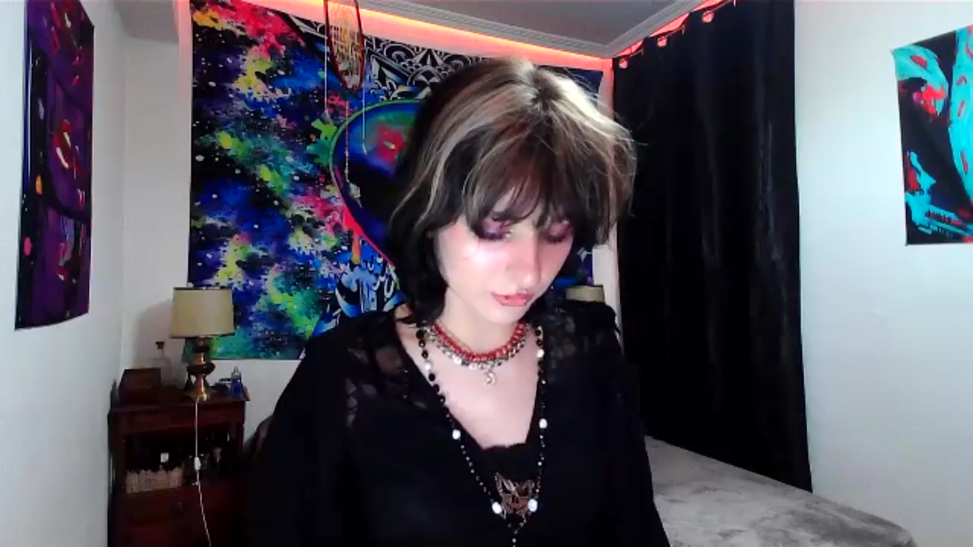Gallery image thumbnail from Black_Aranya's myfreecams stream on, 02/06/2025, 16:40 image 4 of 20