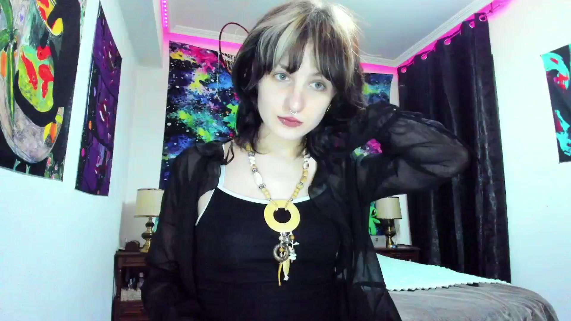 Gallery image thumbnail from Black_Aranya's myfreecams stream on, 03/13/2025, 18:27 image 16 of 20