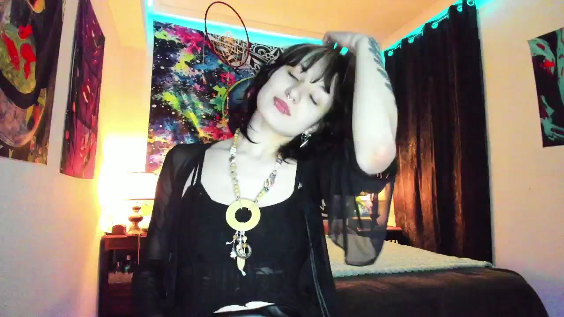 Gallery image thumbnail from Black_Aranya's myfreecams stream on, 03/14/2025, 23:22 image 5 of 20