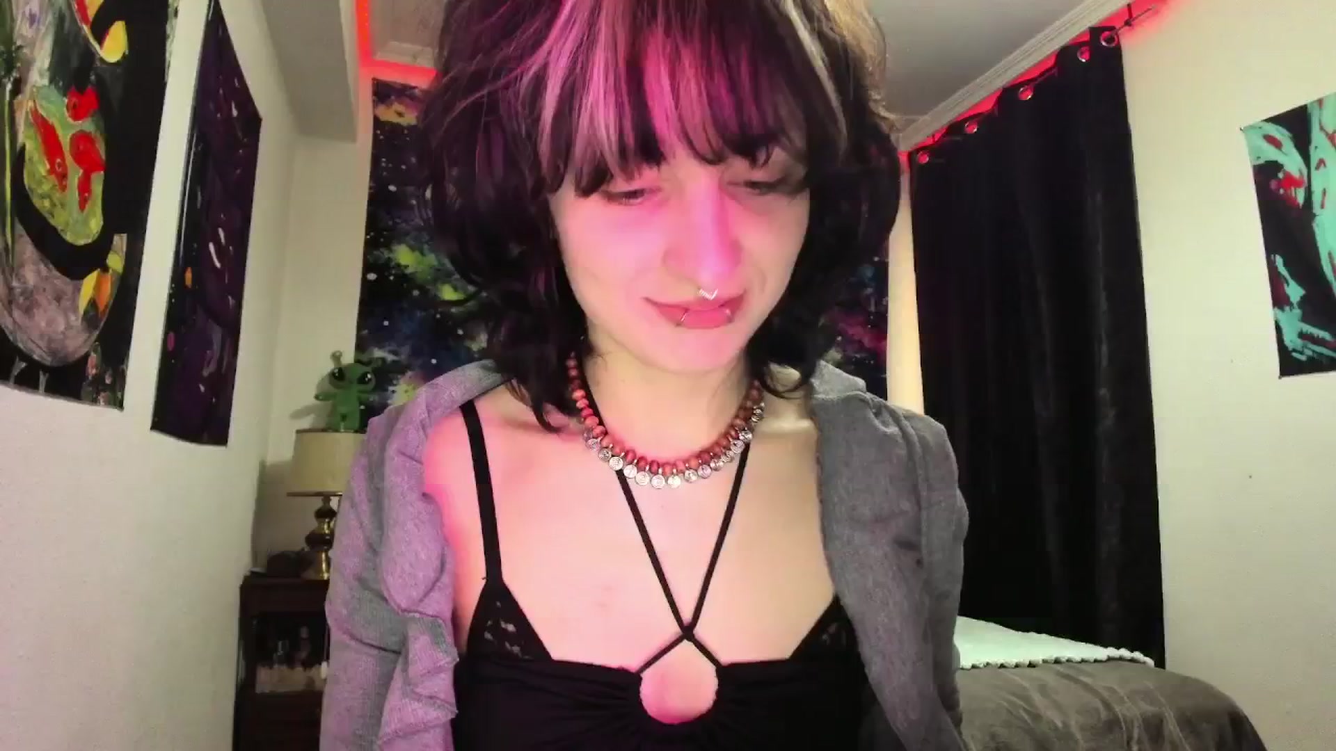 Gallery image thumbnail from Black_Aranya's myfreecams stream on, 03/15/2025, 10:45 image 12 of 20