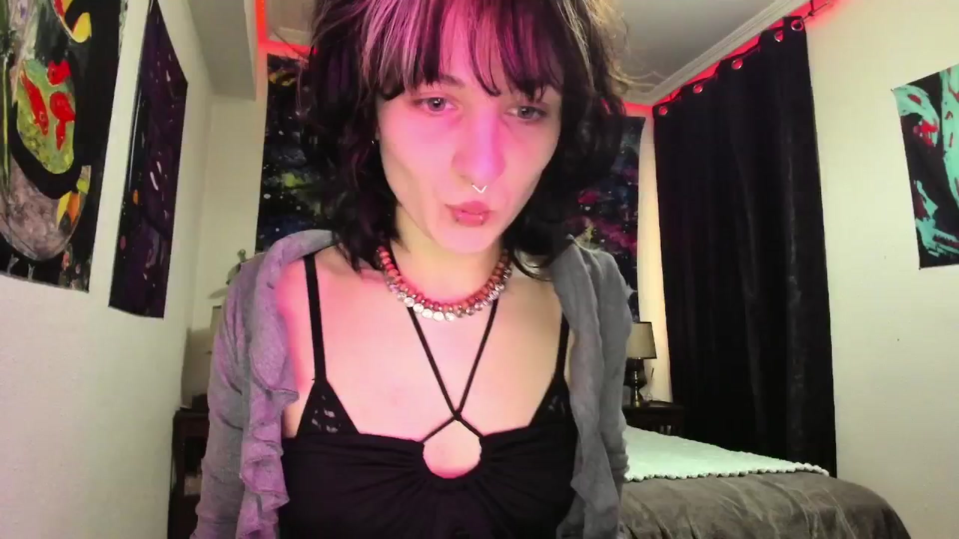 Gallery image thumbnail from Black_Aranya's myfreecams stream on, 03/15/2025, 10:45 image 15 of 20
