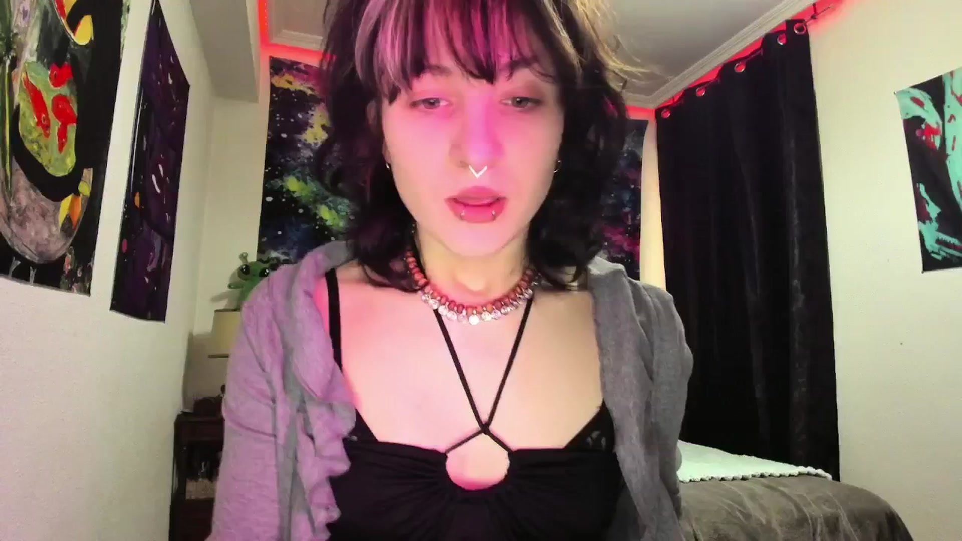 Gallery image thumbnail from Black_Aranya's myfreecams stream on, 03/15/2025, 10:45 image 10 of 20