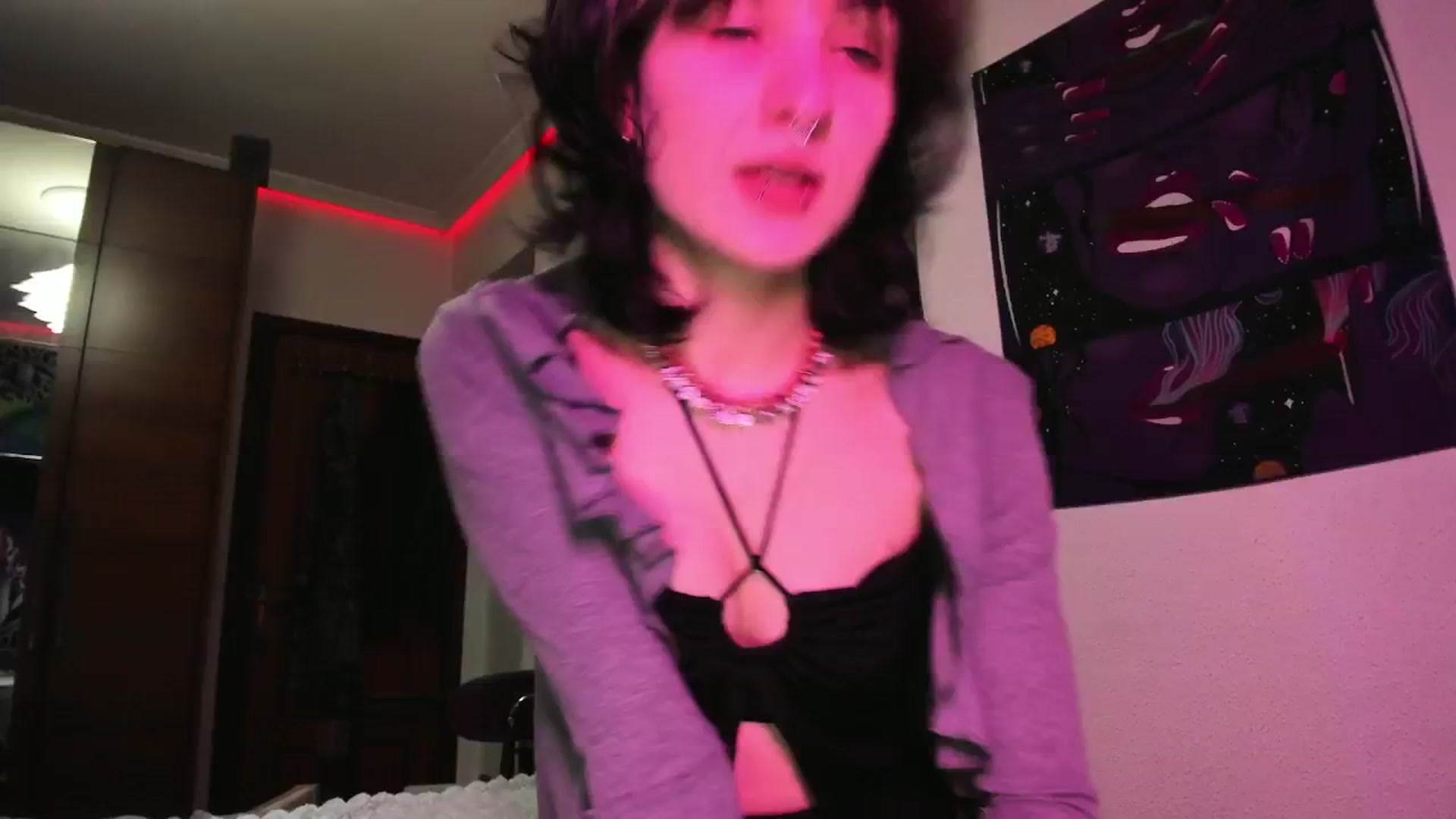 Gallery image thumbnail from Black_Aranya's myfreecams stream on, 03/15/2025, 12:32 image 15 of 20