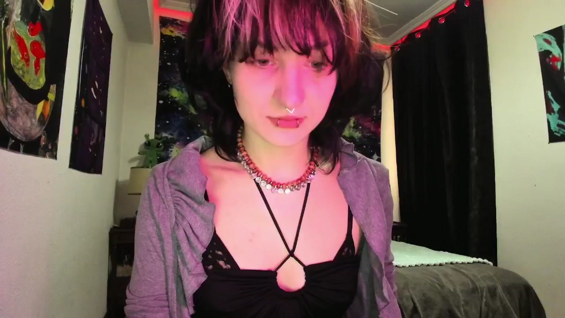 Gallery image thumbnail from Black_Aranya's myfreecams stream on, 03/15/2025, 12:32 image 1 of 20