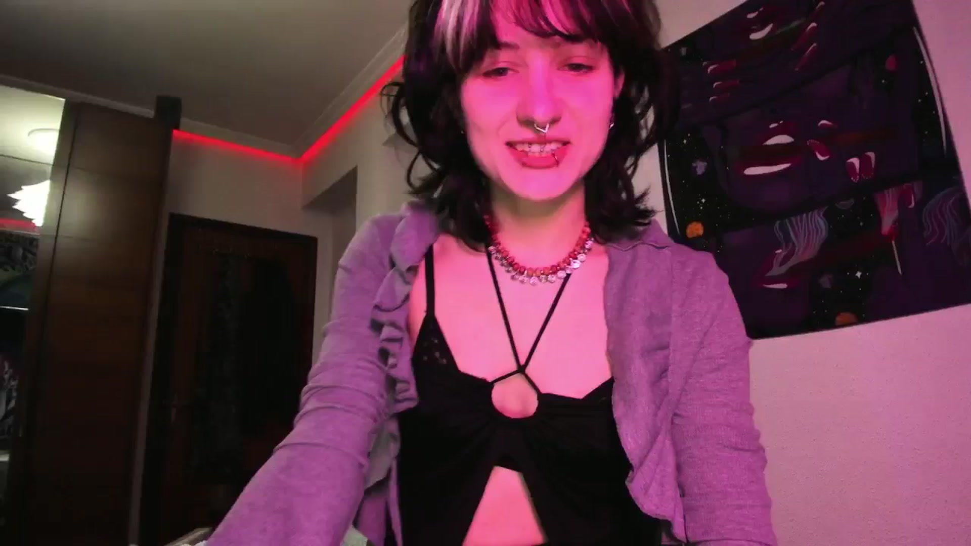 Gallery image thumbnail from Black_Aranya's myfreecams stream on, 03/15/2025, 12:32 image 13 of 20
