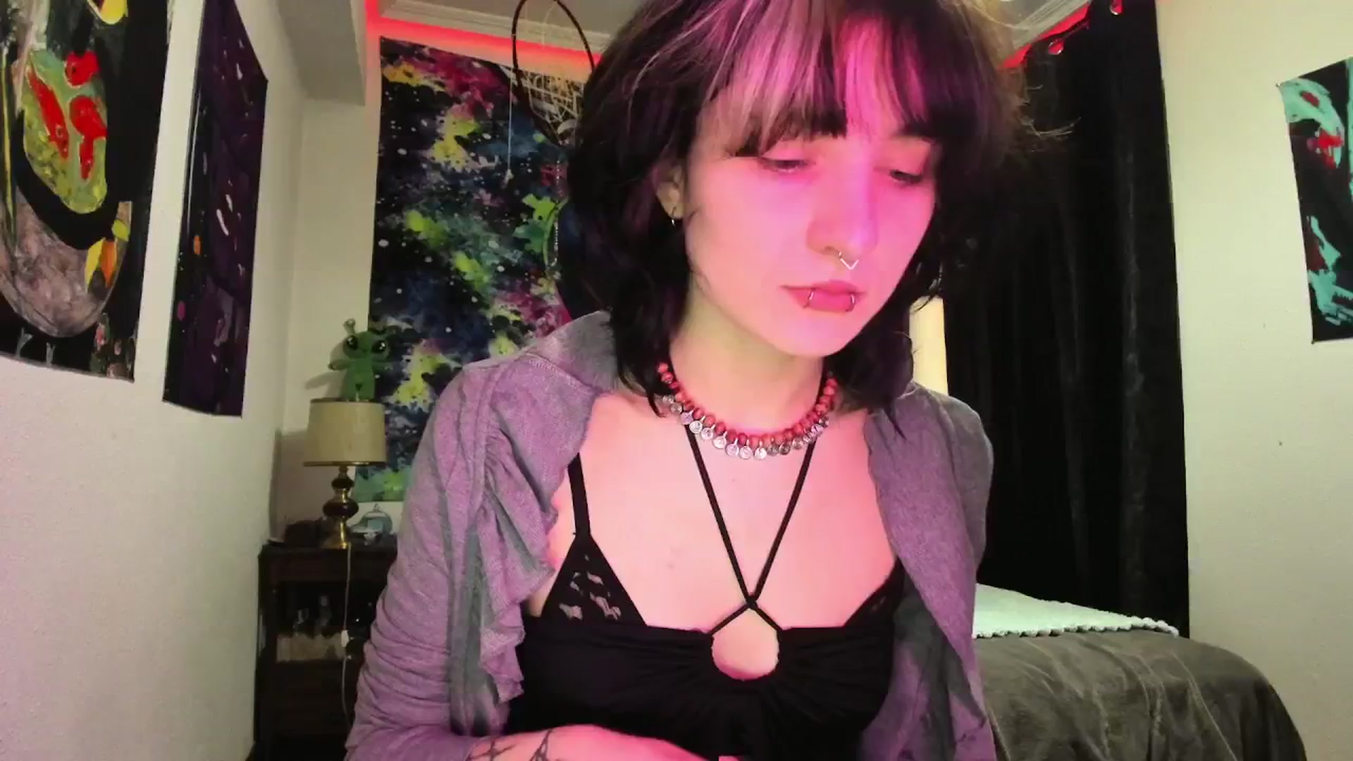 Gallery image thumbnail from Black_Aranya's myfreecams stream on, 03/15/2025, 12:32 image 4 of 20