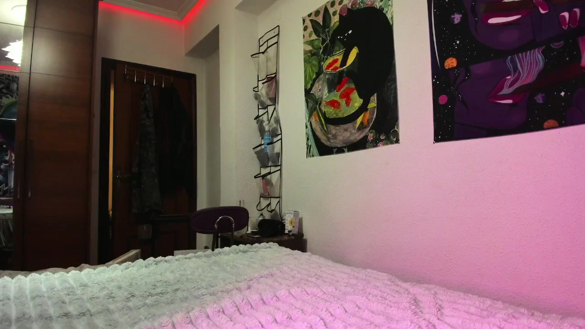 Gallery image thumbnail from Black_Aranya's myfreecams stream on, 03/15/2025, 12:32 image 11 of 20