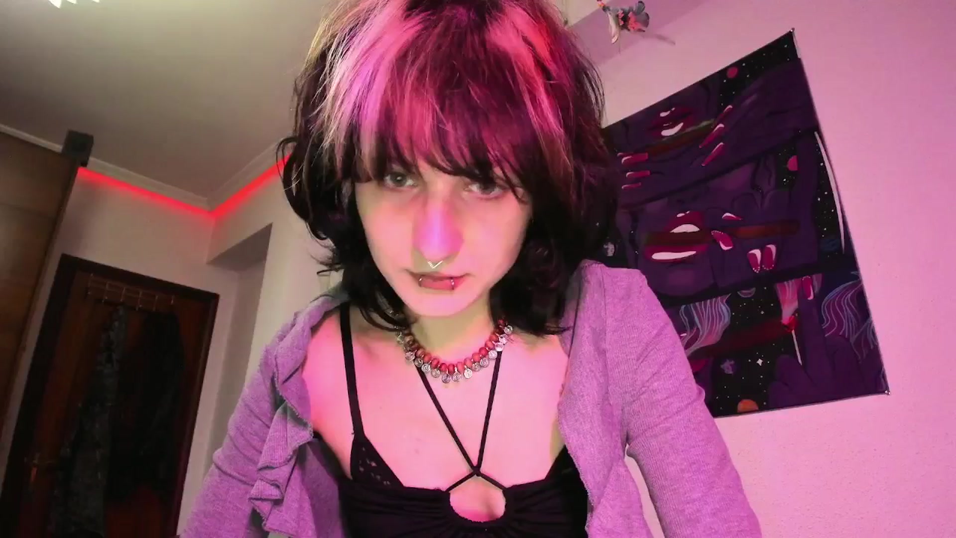 Gallery image thumbnail from Black_Aranya's myfreecams stream on, 03/15/2025, 12:48 image 15 of 20