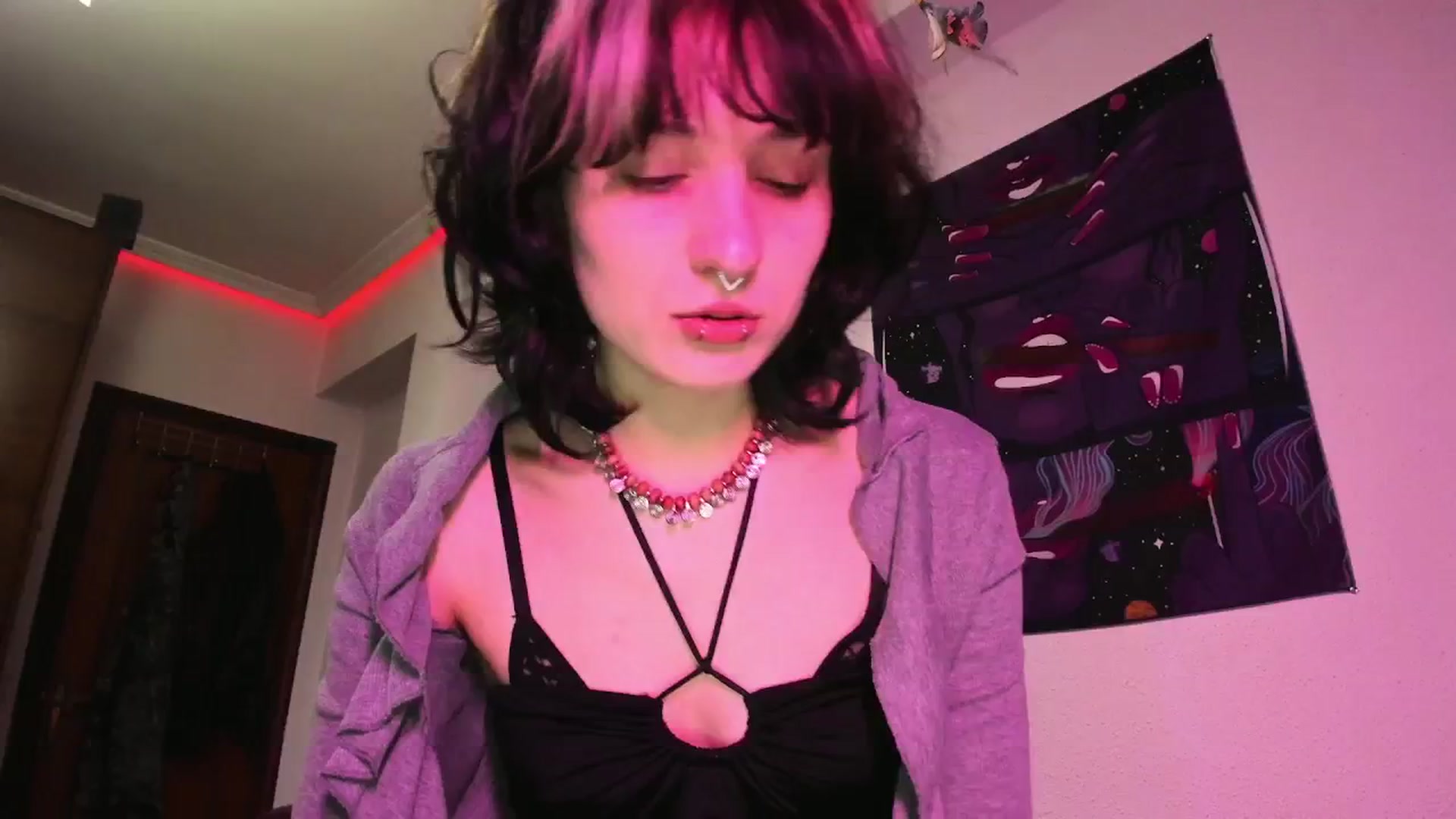 Gallery image thumbnail from Black_Aranya's myfreecams stream on, 03/15/2025, 12:48 image 6 of 20