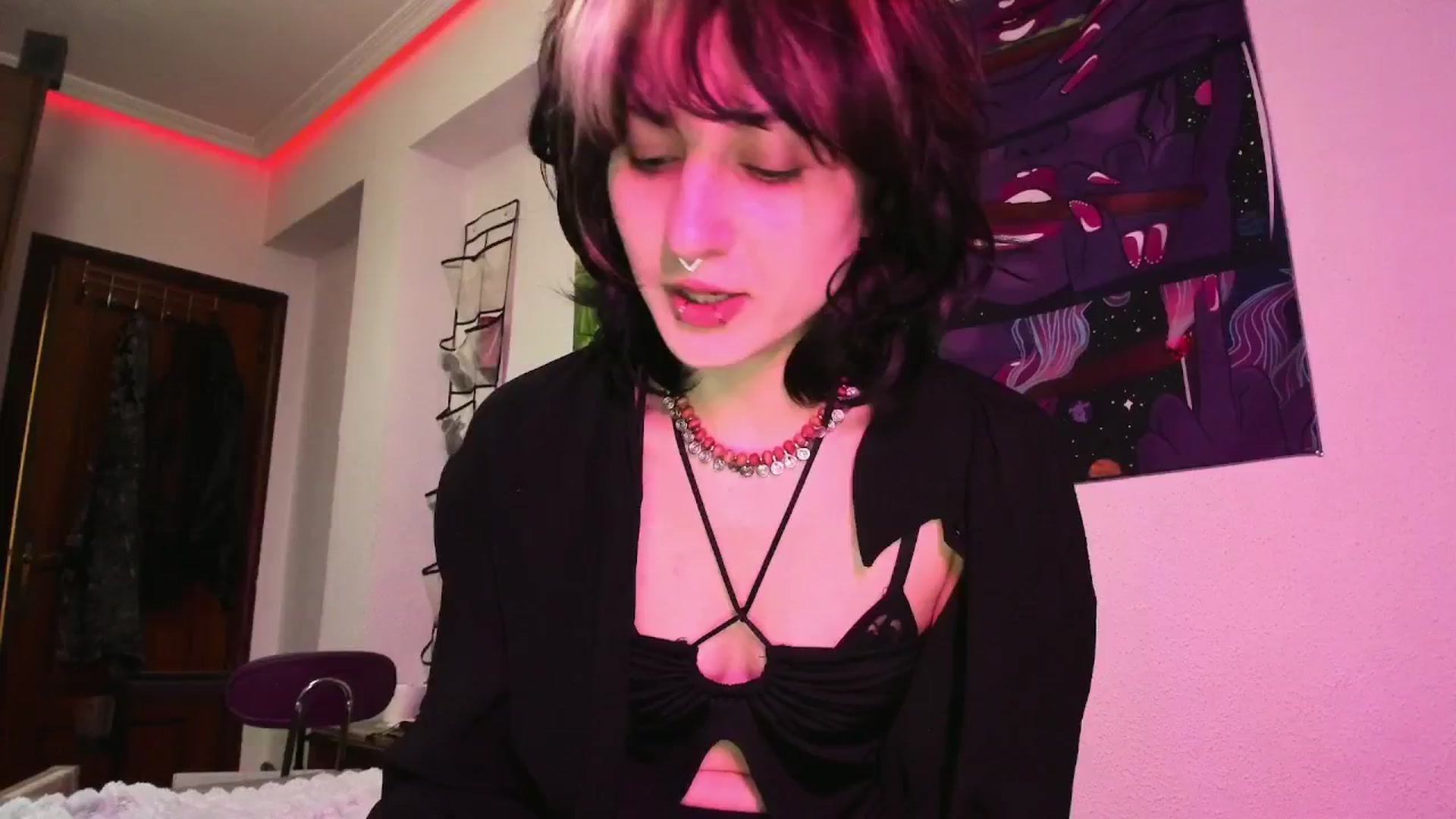 Gallery image thumbnail from Black_Aranya's myfreecams stream on, 03/15/2025, 13:14 image 1 of 20