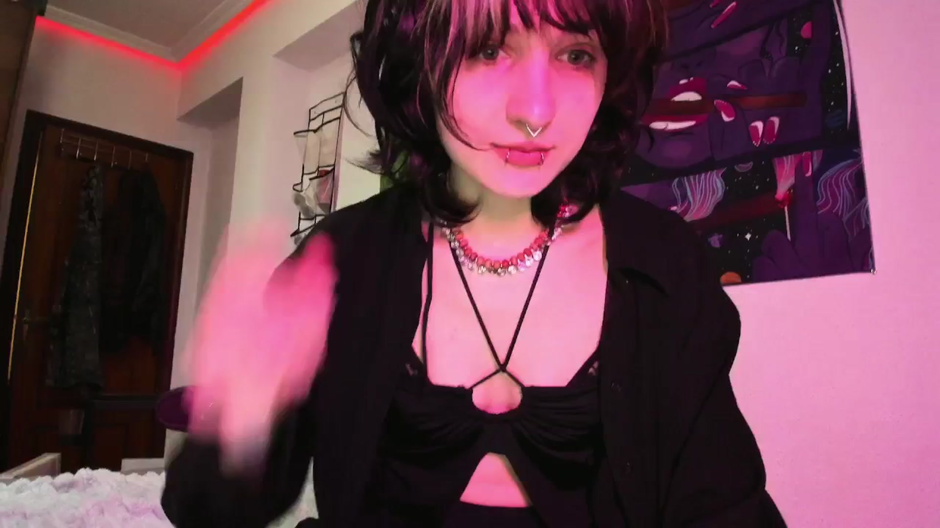 Gallery image thumbnail from Black_Aranya's myfreecams stream on, 03/15/2025, 13:14 image 8 of 20