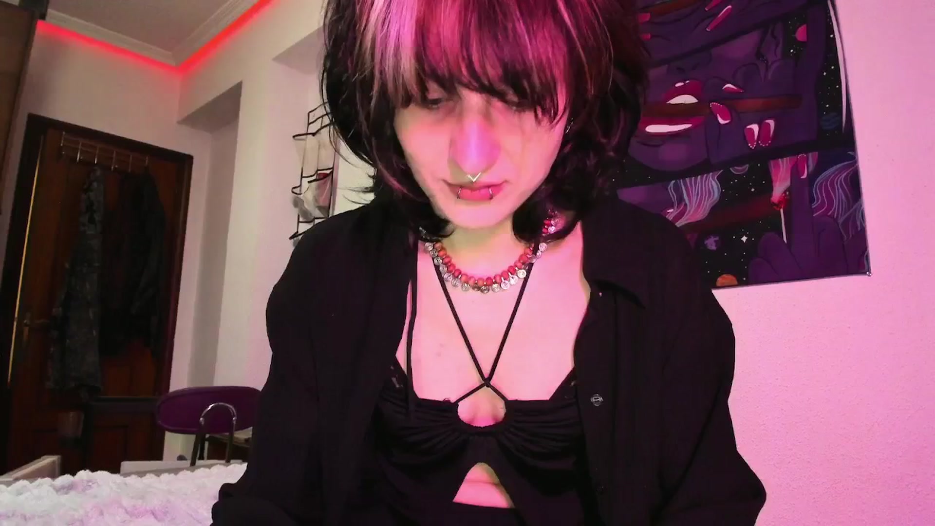 Gallery image thumbnail from Black_Aranya's myfreecams stream on, 03/15/2025, 13:14 image 9 of 20