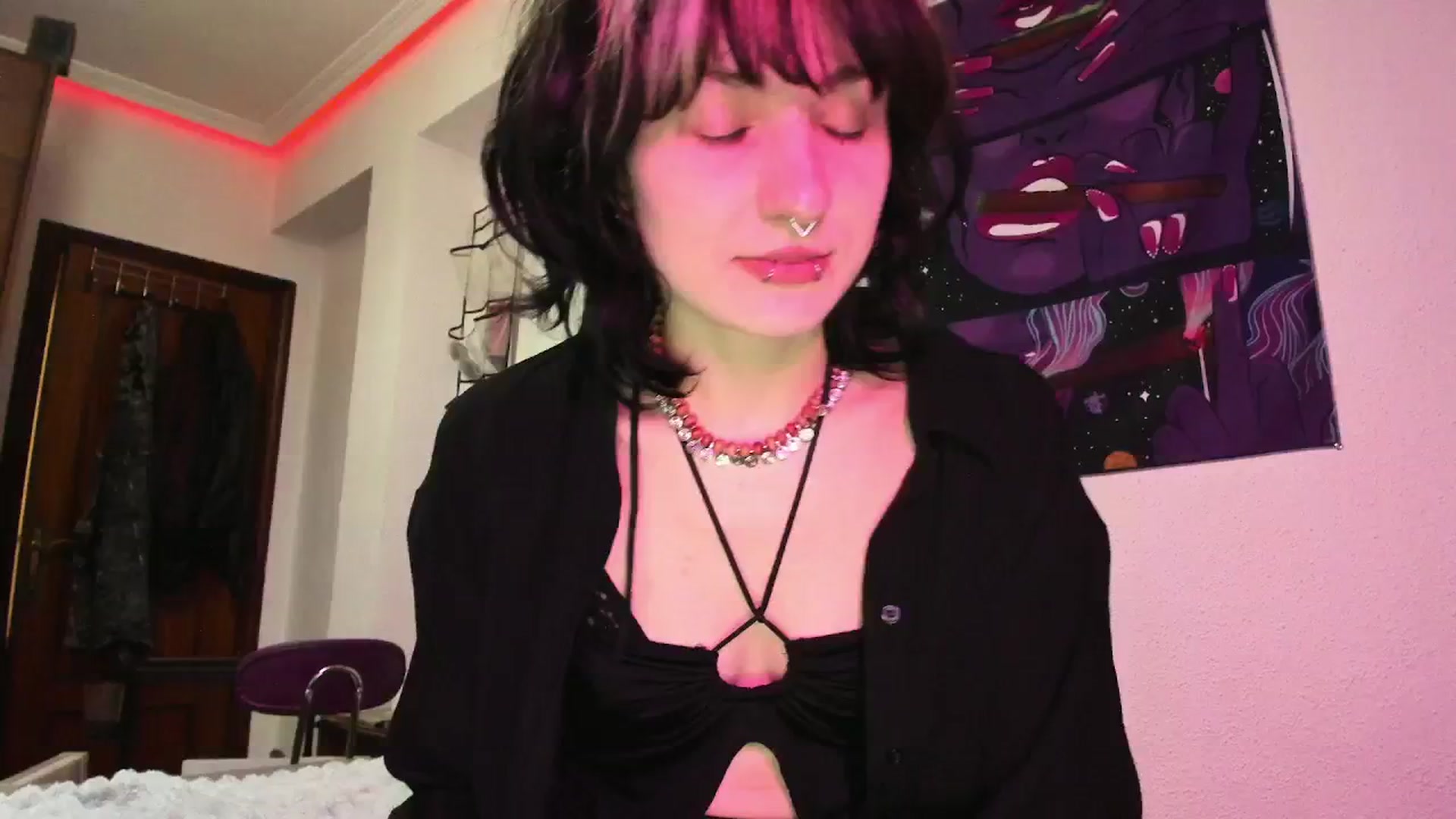 Gallery image thumbnail from Black_Aranya's myfreecams stream on, 03/15/2025, 13:14 image 17 of 20