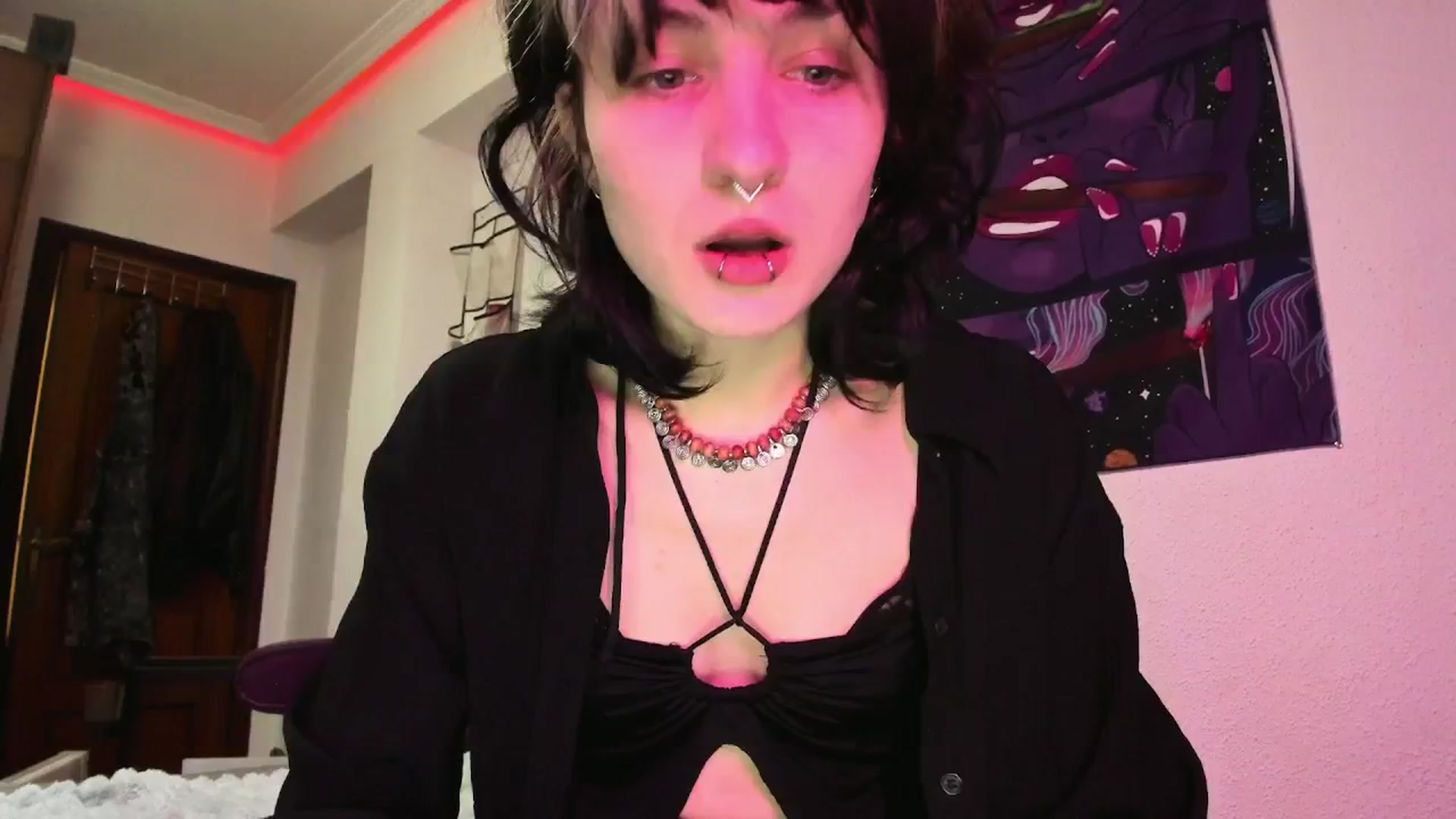 Gallery image thumbnail from Black_Aranya's myfreecams stream on, 03/15/2025, 13:14 image 19 of 20