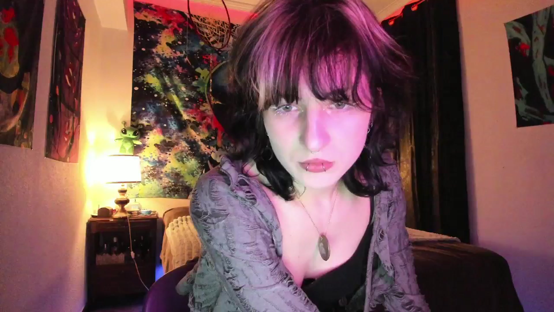 Gallery image thumbnail from Black_Aranya's myfreecams stream on, 03/18/2025, 21:23 image 16 of 20