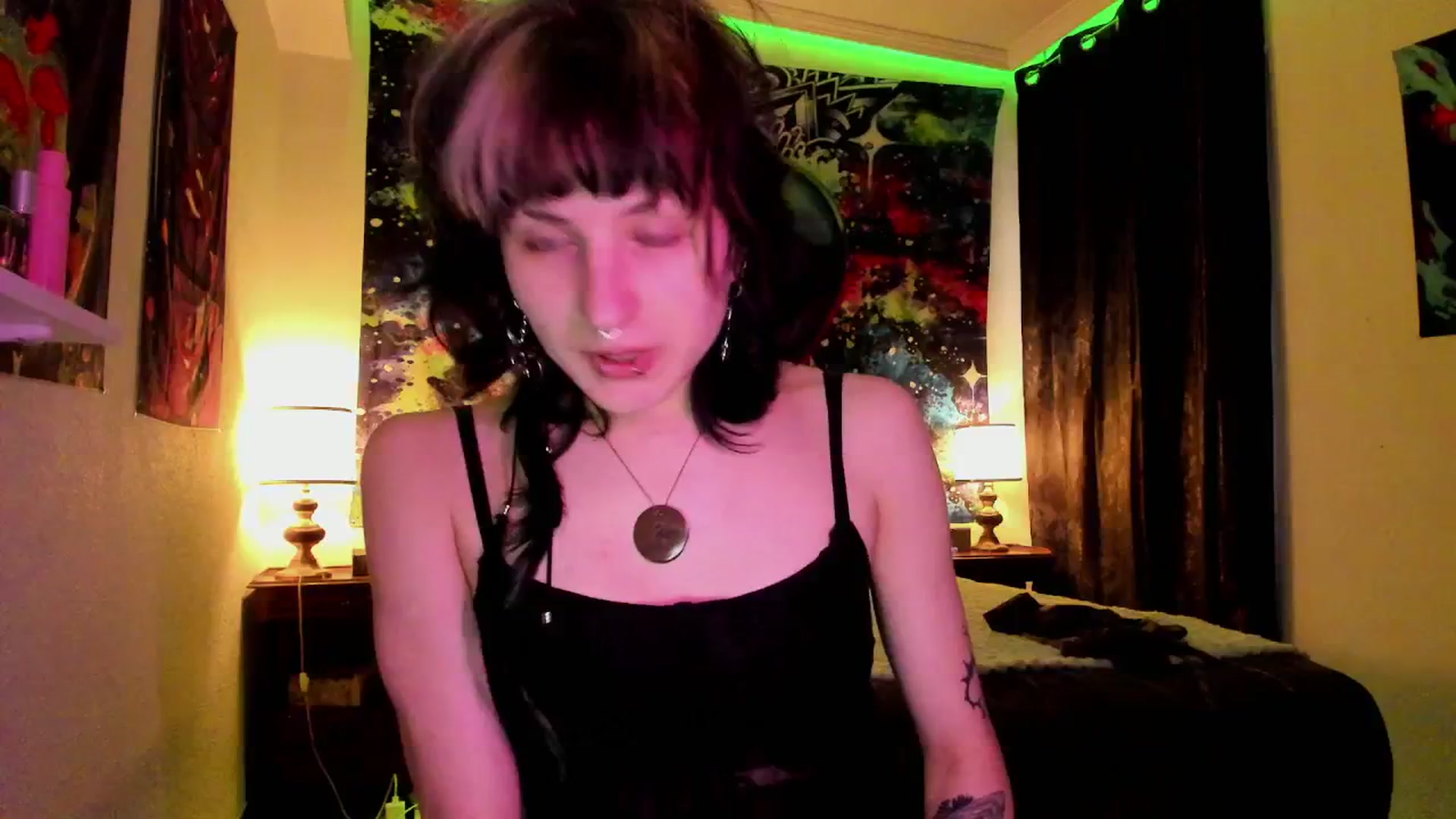 Gallery image thumbnail from Black_Aranya's myfreecams stream on, 03/25/2025, 17:01 image 17 of 20