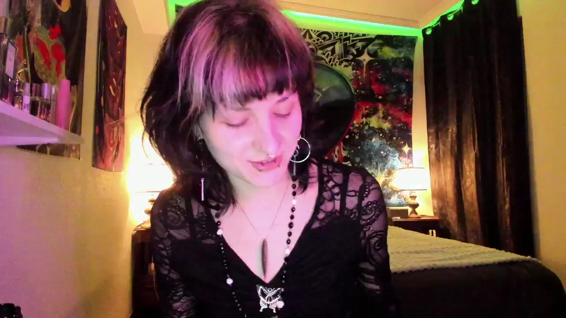 Gallery image thumbnail from Black_Aranya's myfreecams stream on, 03/27/2025, 19:24 image 13 of 20