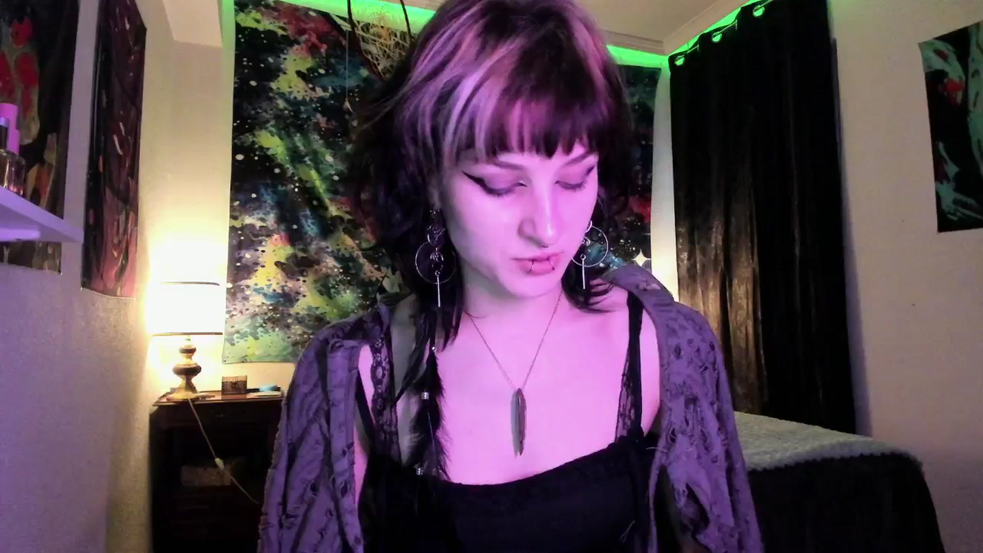 Gallery image thumbnail from Black_Aranya's myfreecams stream on, 03/28/2025, 17:51 image 13 of 20