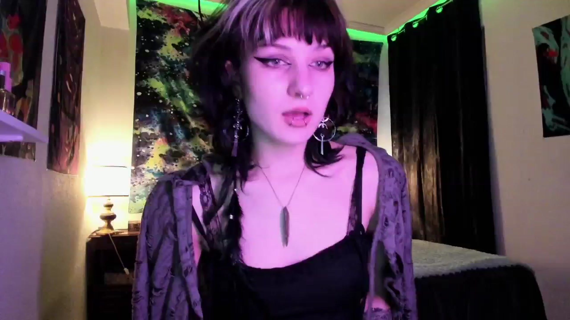 Gallery image thumbnail from Black_Aranya's myfreecams stream on, 03/28/2025, 17:51 image 20 of 20