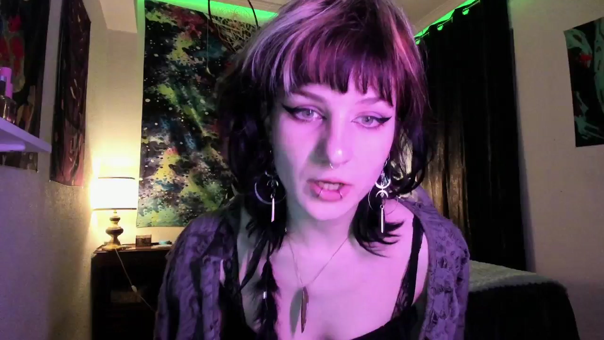 Gallery image thumbnail from Black_Aranya's myfreecams stream on, 03/28/2025, 17:51 image 19 of 20
