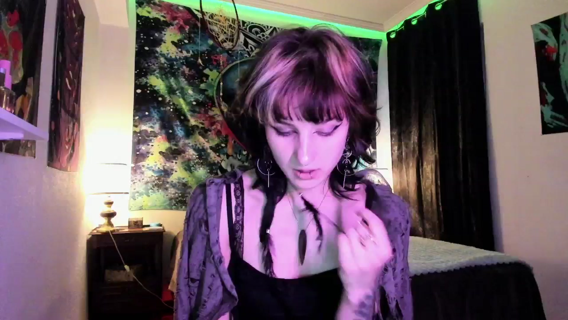Gallery image thumbnail from Black_Aranya's myfreecams stream on, 03/28/2025, 17:51 image 6 of 20