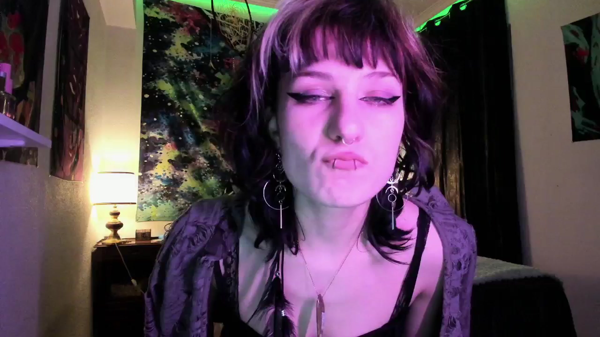 Gallery image thumbnail from Black_Aranya's myfreecams stream on, 03/28/2025, 17:51 image 4 of 20
