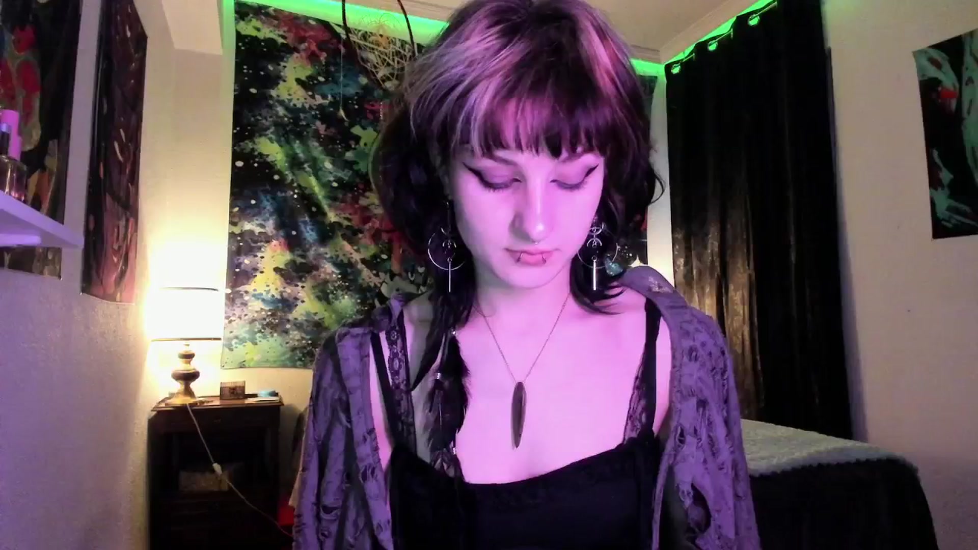 Gallery image thumbnail from Black_Aranya's myfreecams stream on, 03/28/2025, 17:51 image 18 of 20