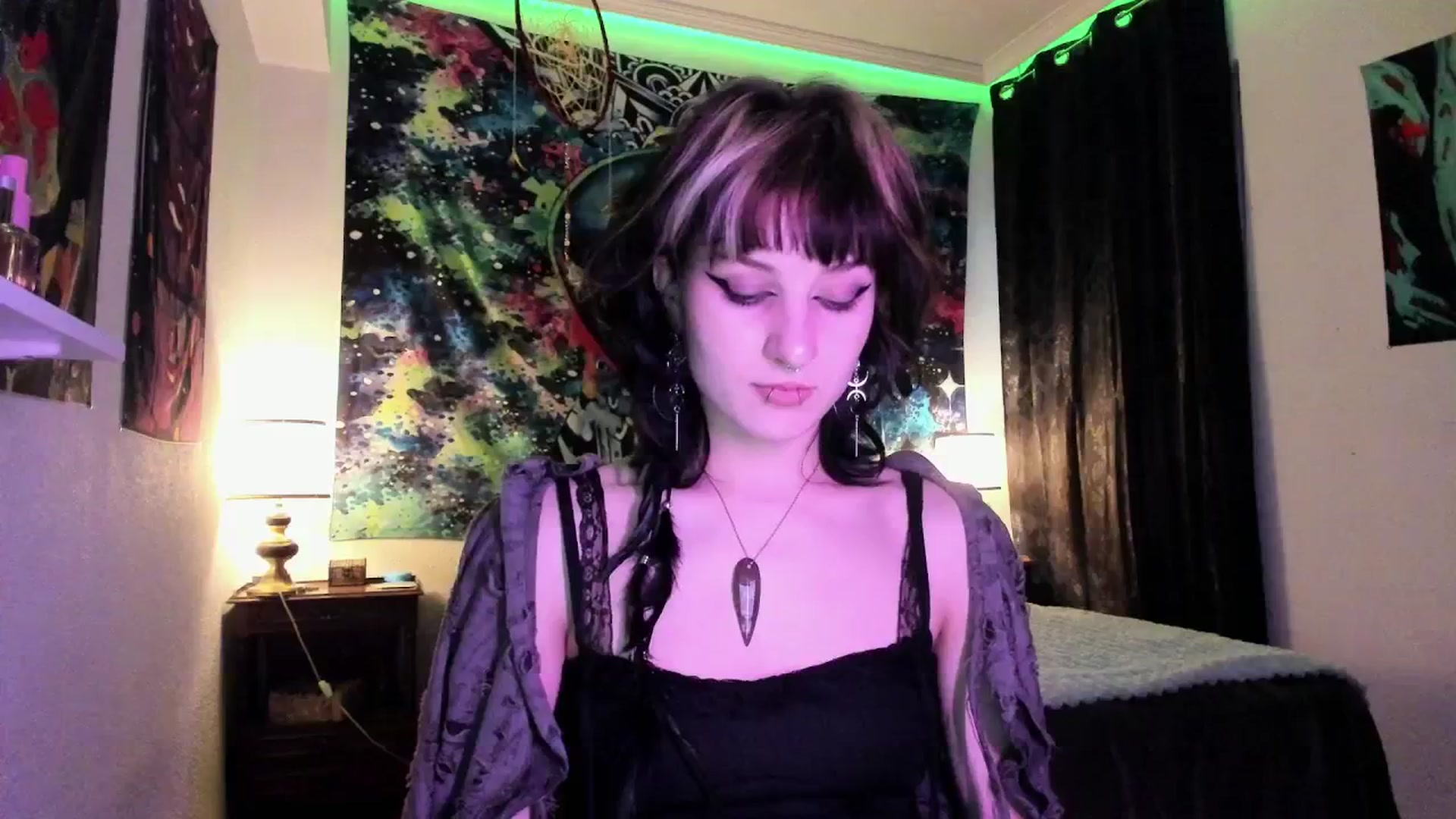 Gallery image thumbnail from Black_Aranya's myfreecams stream on, 03/28/2025, 17:51 image 8 of 20