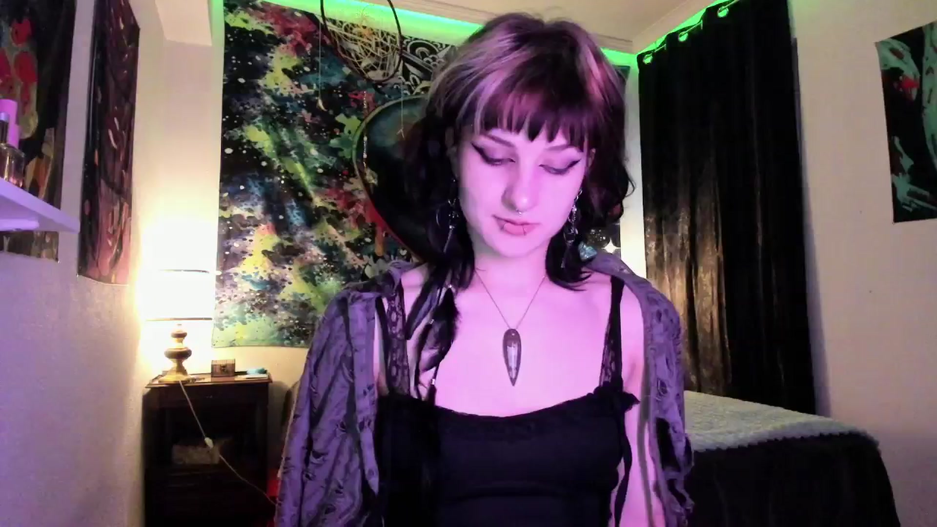 Gallery image thumbnail from Black_Aranya's myfreecams stream on, 03/28/2025, 17:51 image 16 of 20