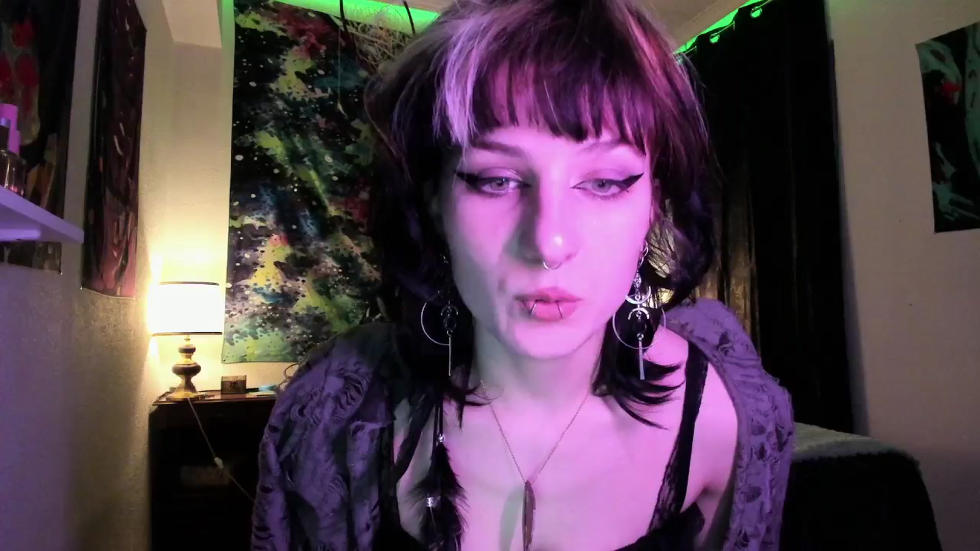 Gallery image thumbnail from Black_Aranya's myfreecams stream on, 03/28/2025, 17:51 image 10 of 20