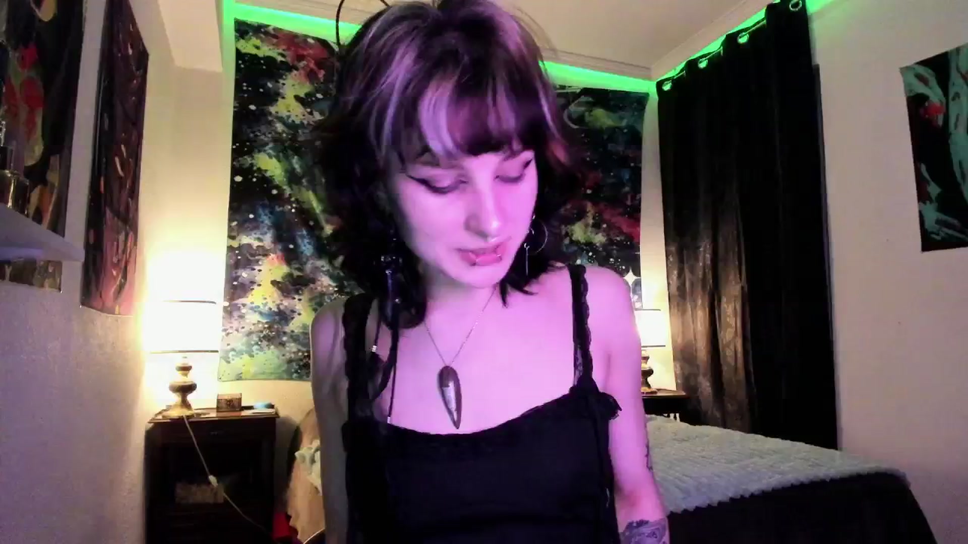 Gallery image thumbnail from Black_Aranya's myfreecams stream on, 03/28/2025, 21:32 image 16 of 20
